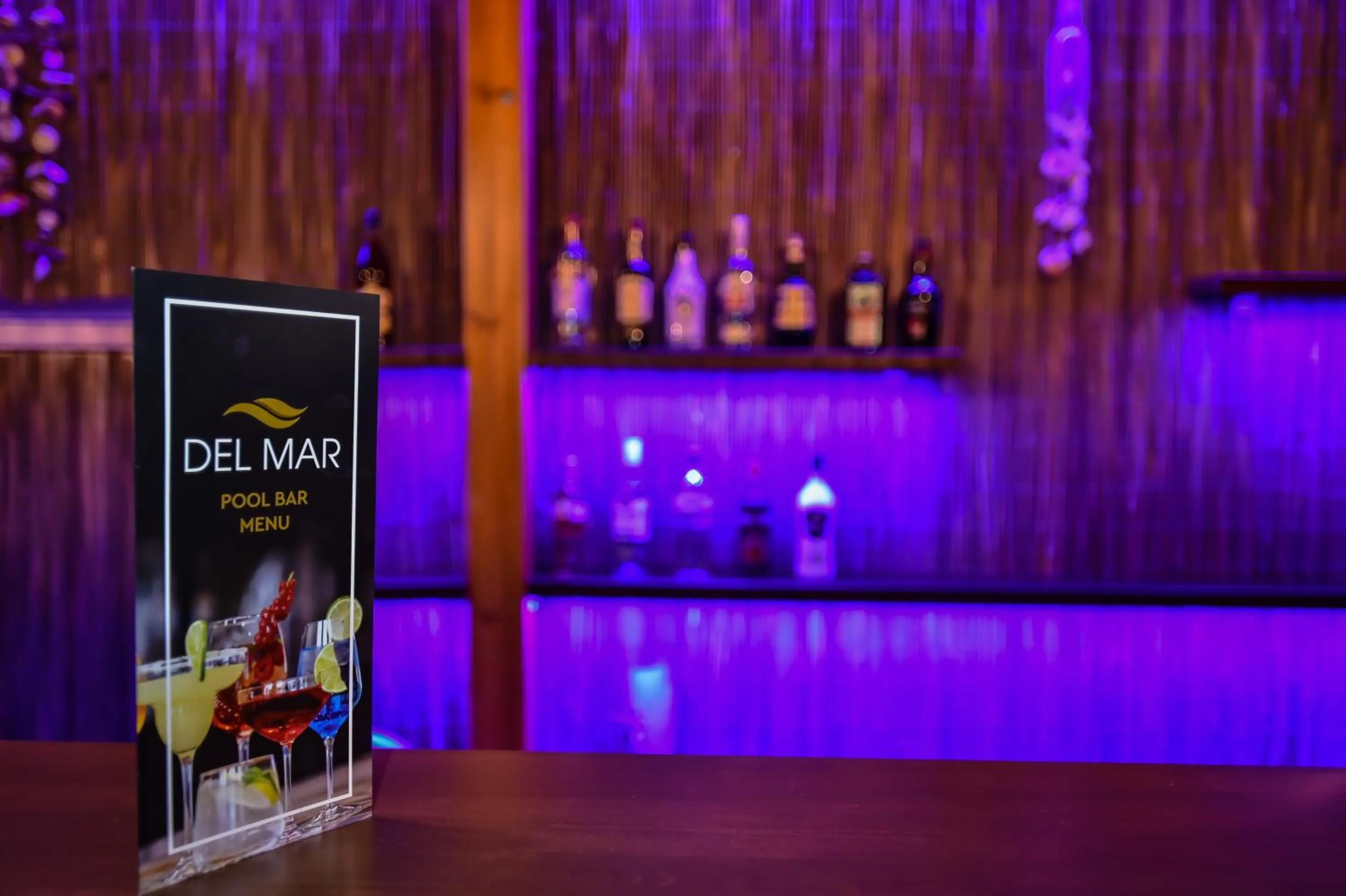 Lounge or bar in Del Mar 'Adults Only'