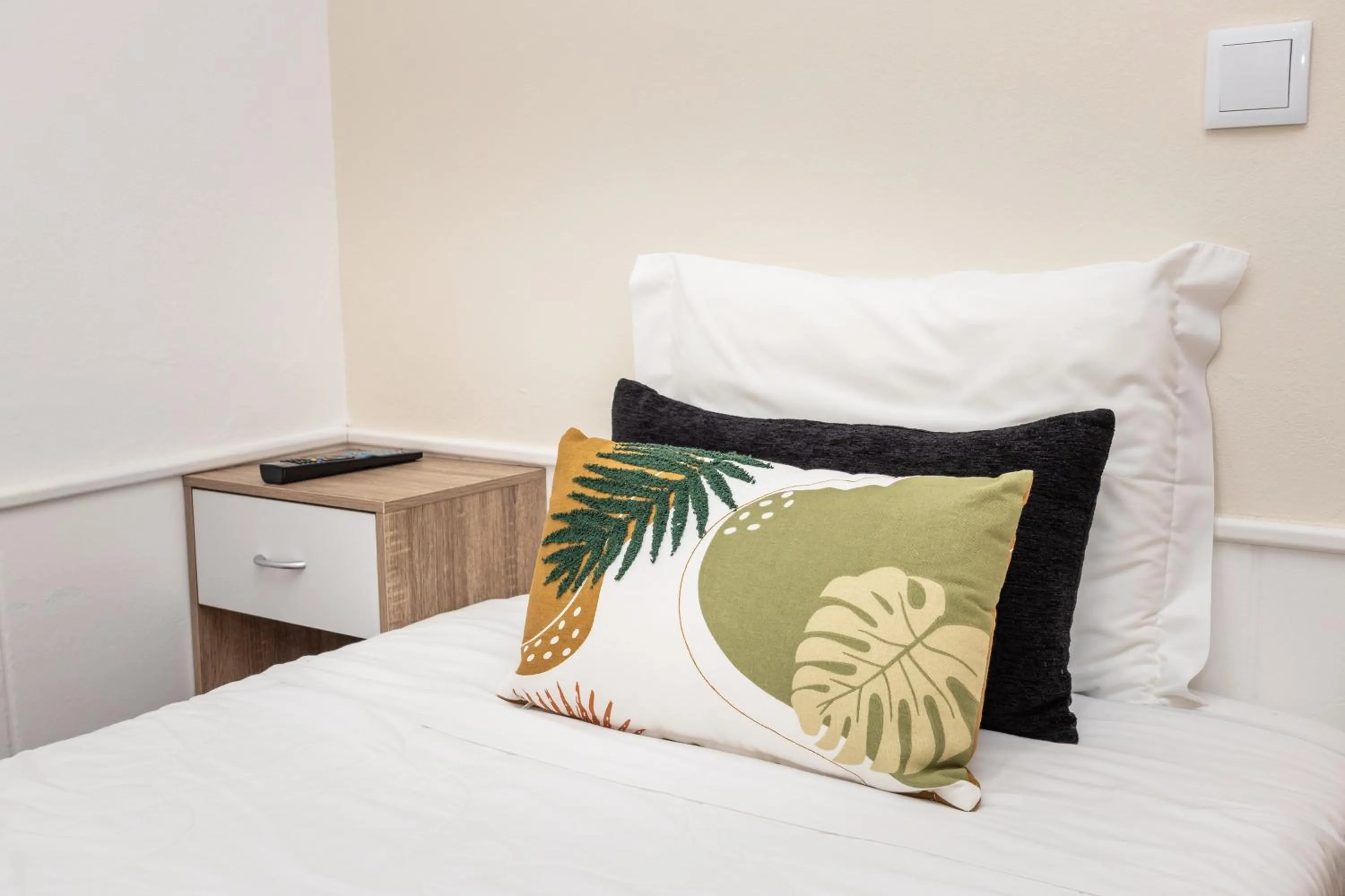 Property building, Bed in Rosa dos Ventos