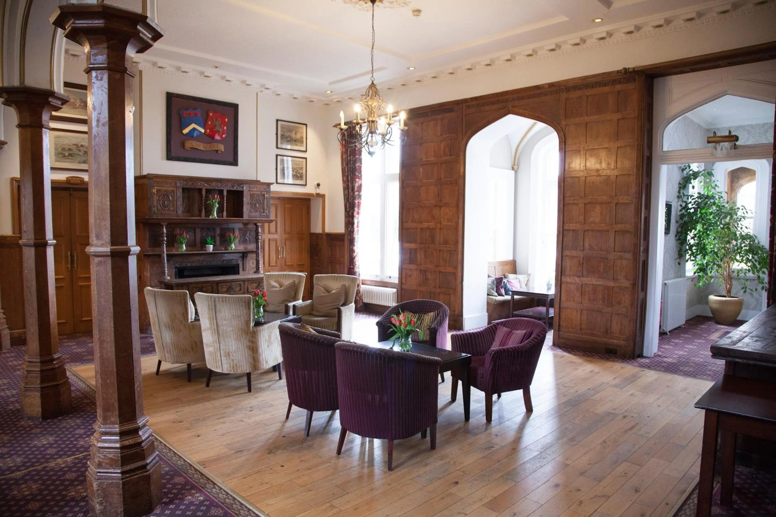 Lounge or bar in Shendish Manor Hotel & Golf Course