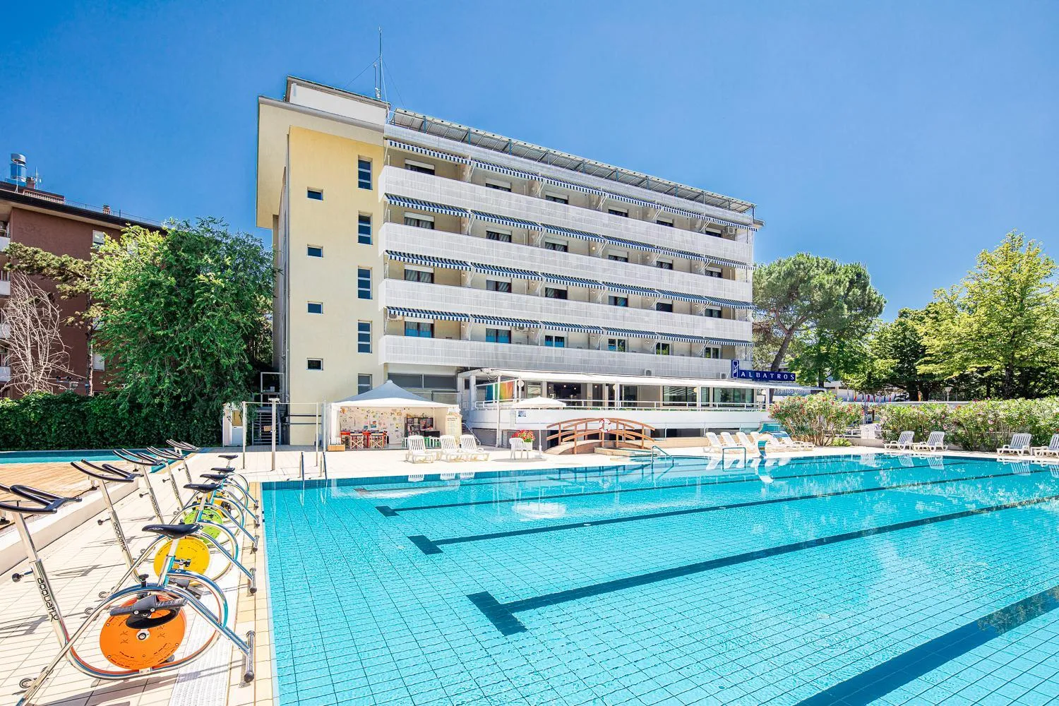 Property building in Aparthotel Albatros