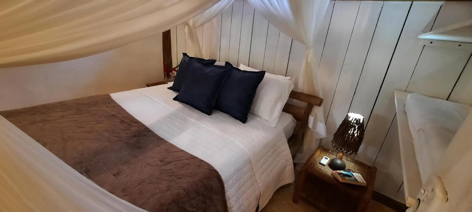 Bedroom, Bed in Trancoso Jungle Lodge