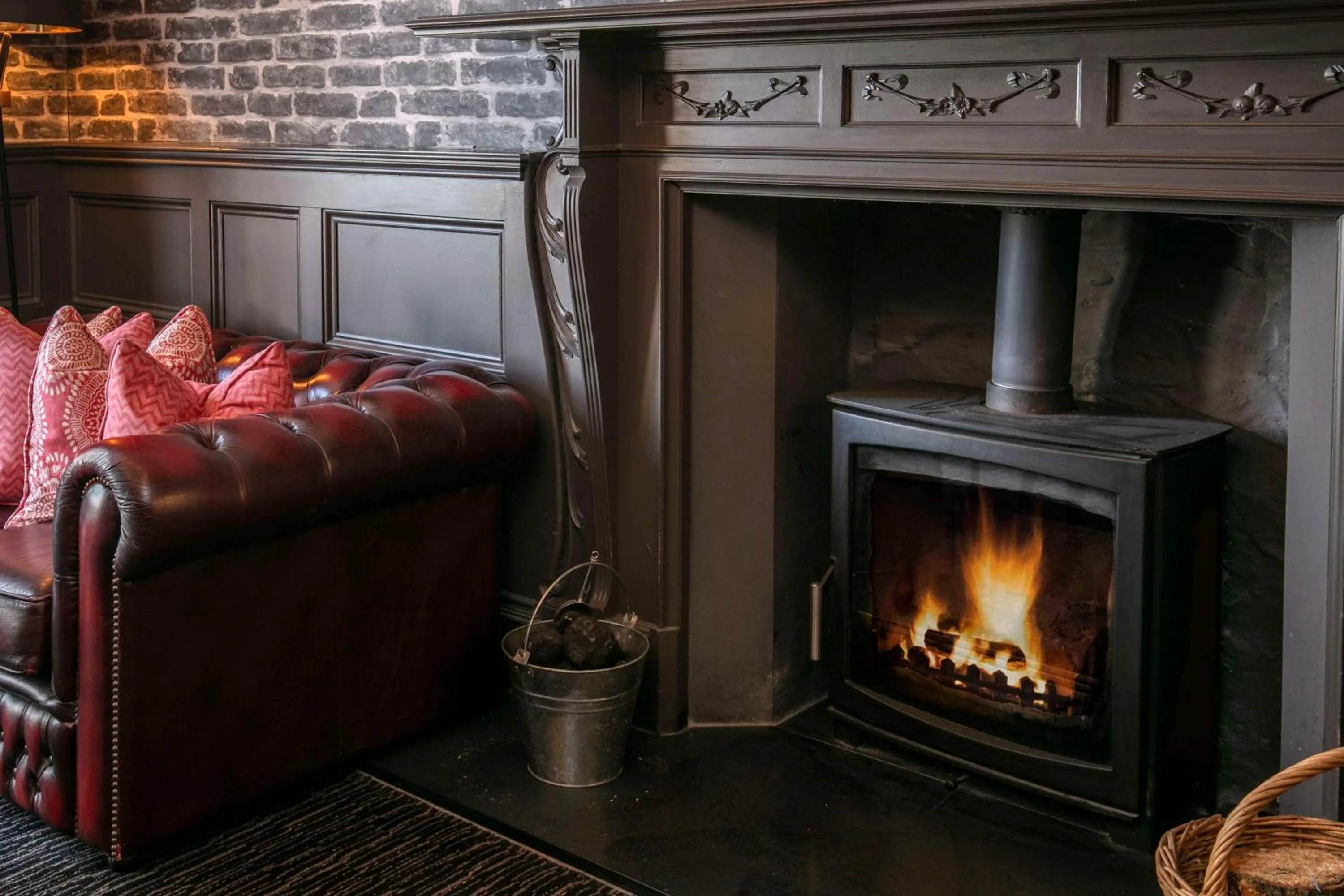 Lounge or bar in Sure Hotel by Best Western Lockerbie