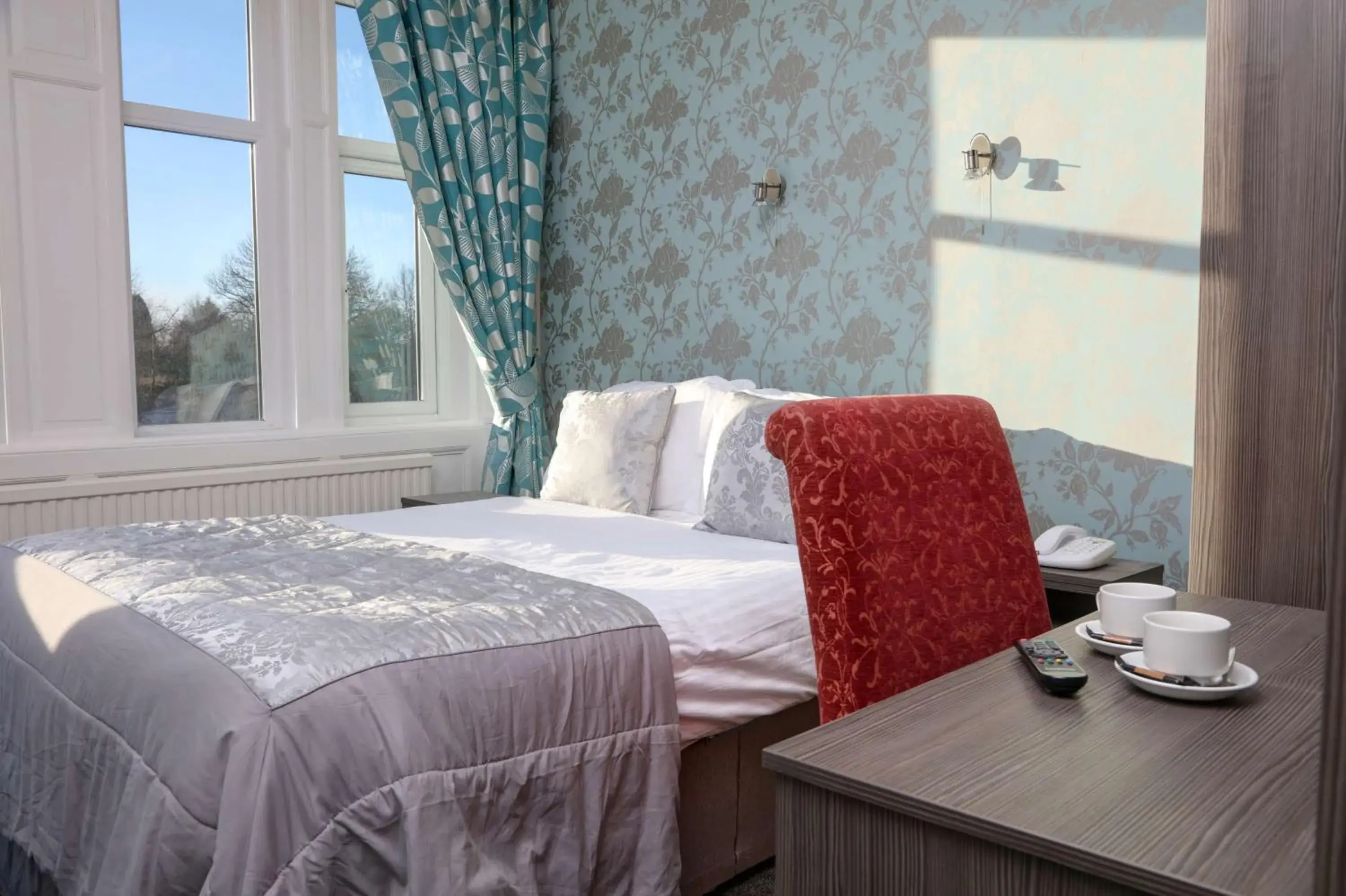 Photo of the whole room, Bed in Sure Hotel by Best Western Lockerbie Photo of the whole room, Bed in Sure Hotel by Best Western Lockerbie