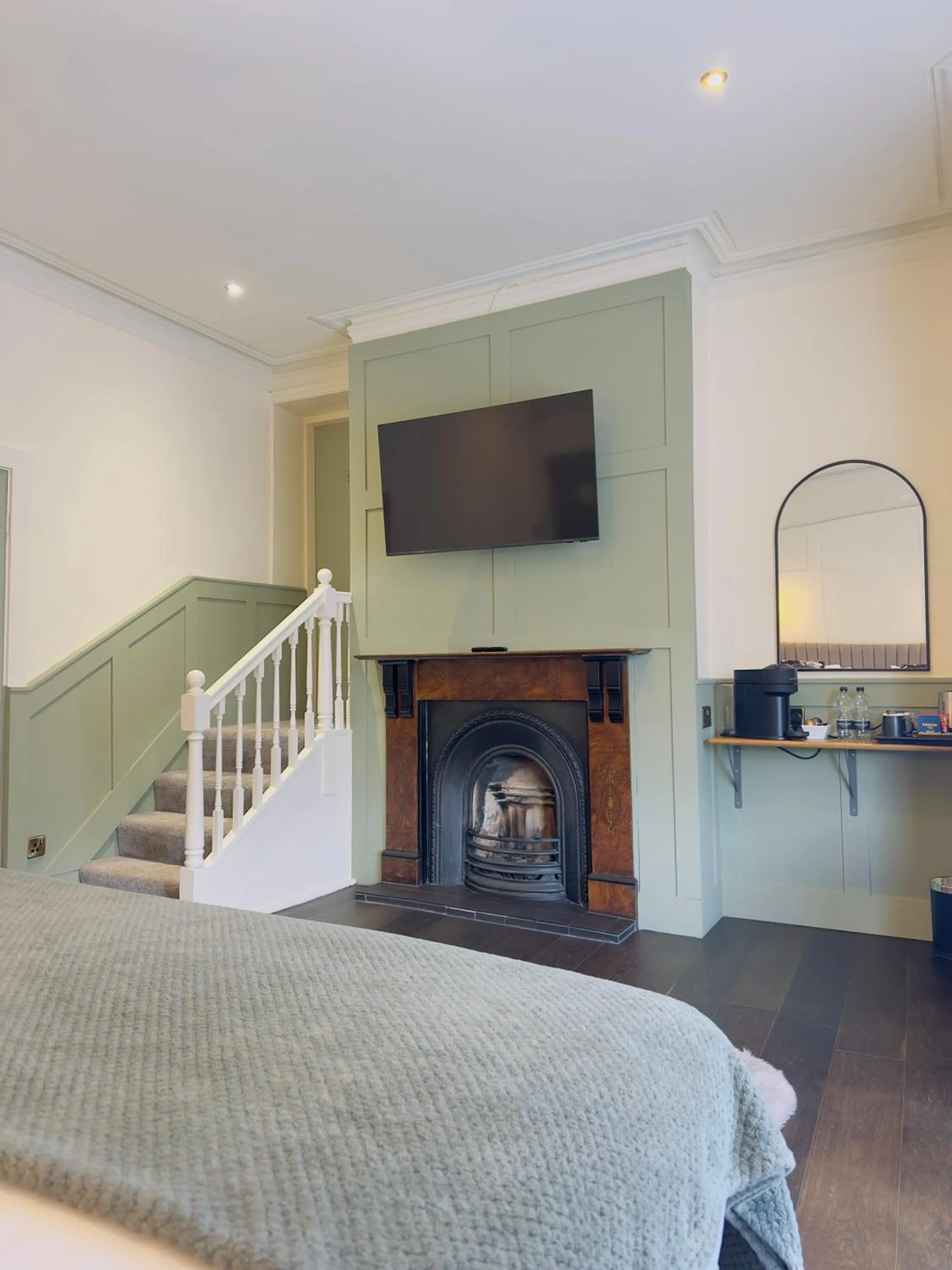 Bed in The Inn at Cheltenham Parade