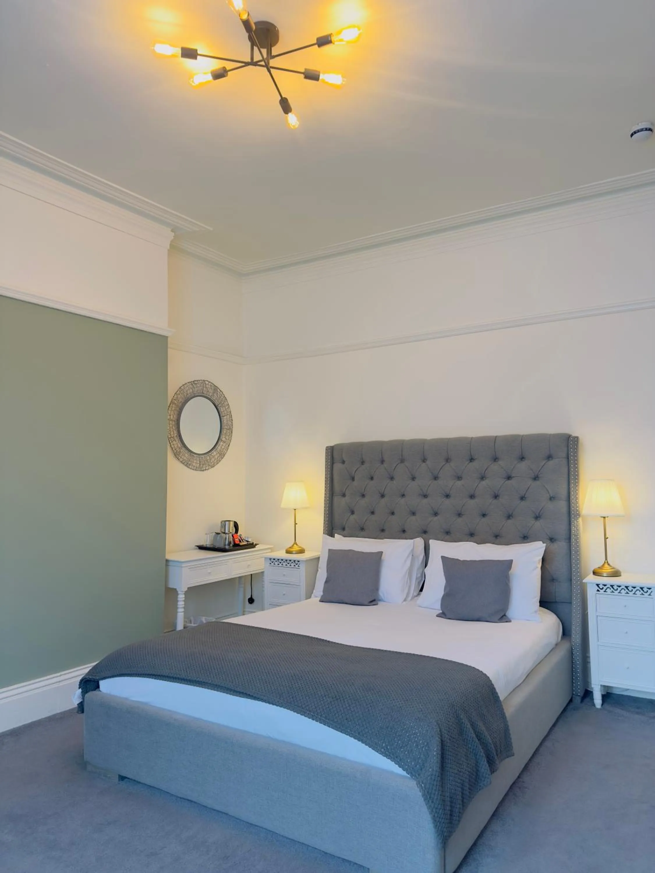 Bed in The Inn at Cheltenham Parade