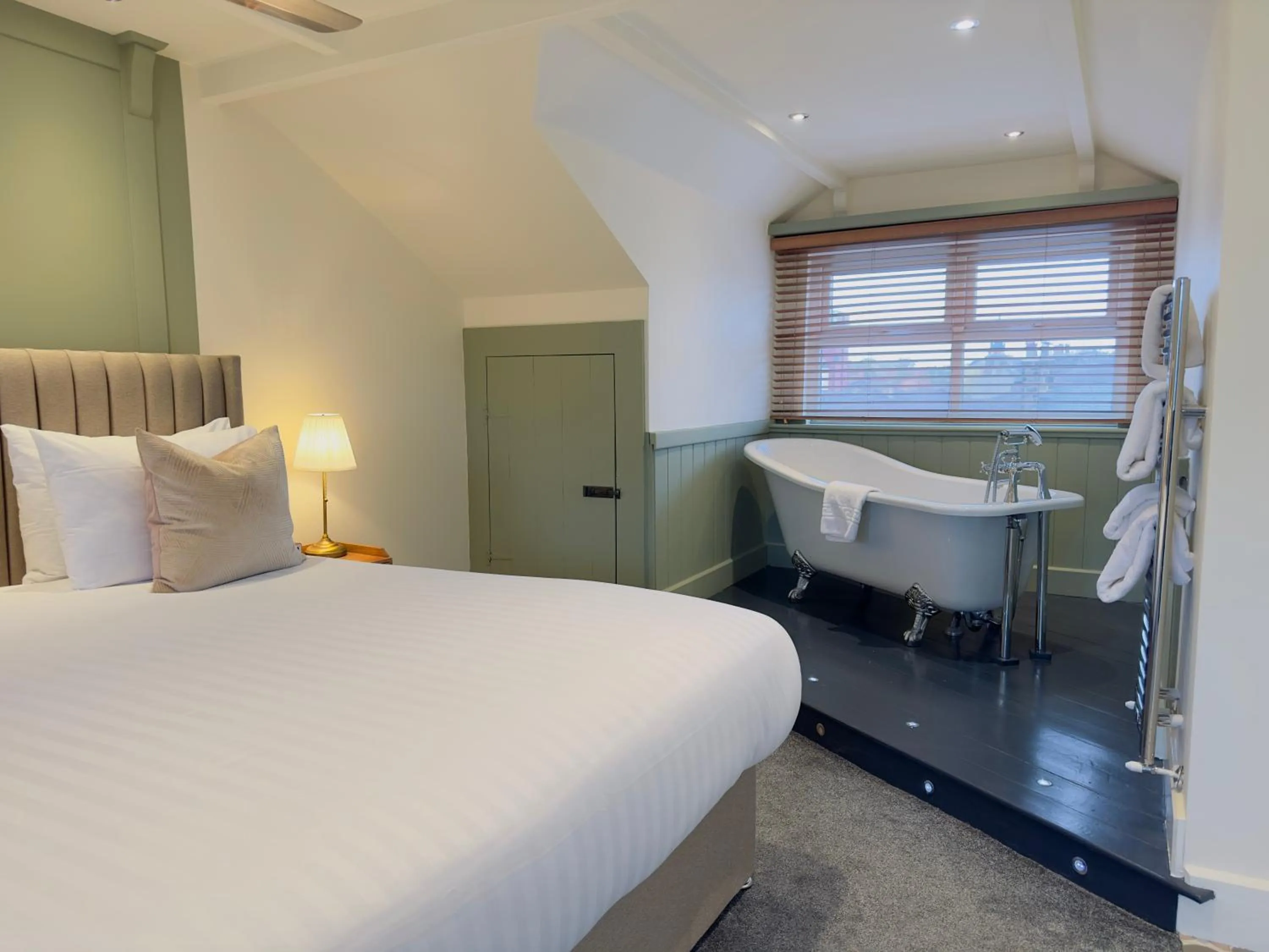 Bed in The Inn at Cheltenham Parade