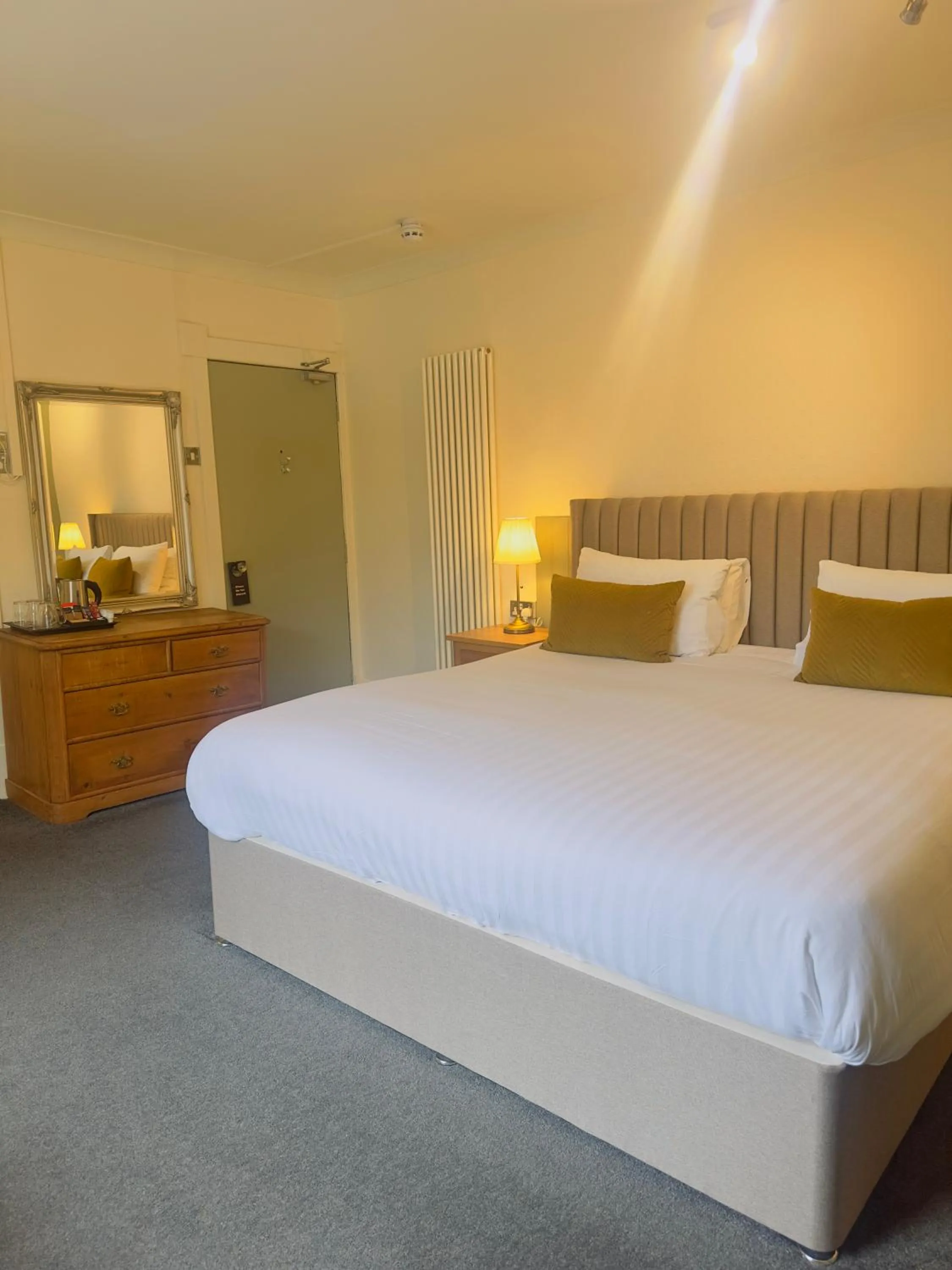 Bed in The Inn at Cheltenham Parade