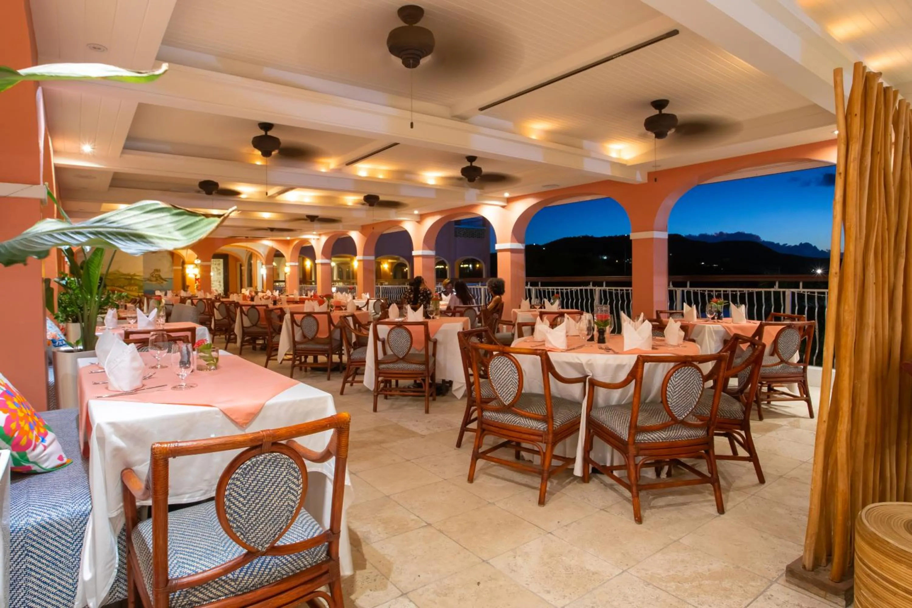 Restaurant/places to eat in The Buccaneer Beach & Golf Resort