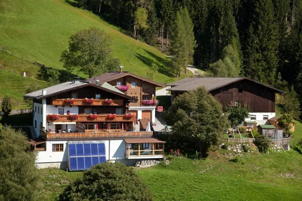 Berggasthof-Ferienbauernhof Habersatt Berggasthof-Ferienbauernhof Habersatt