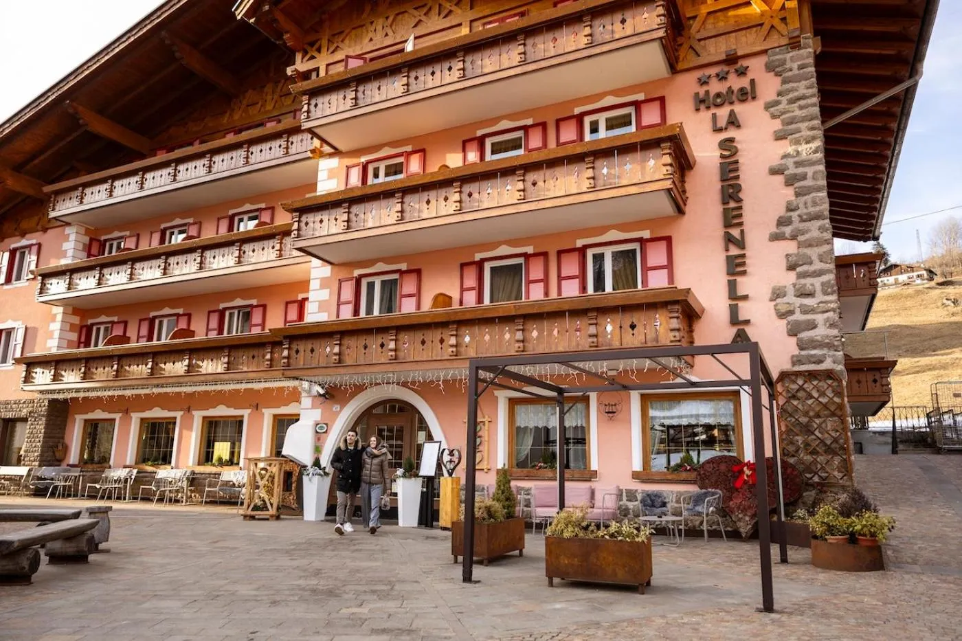 Property building in Hotel La Serenella