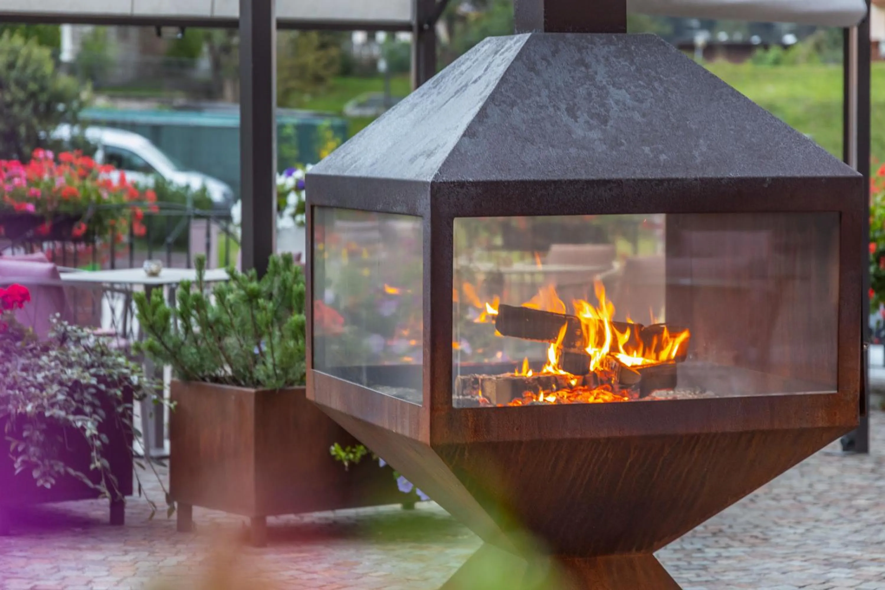 Patio in Hotel La Serenella