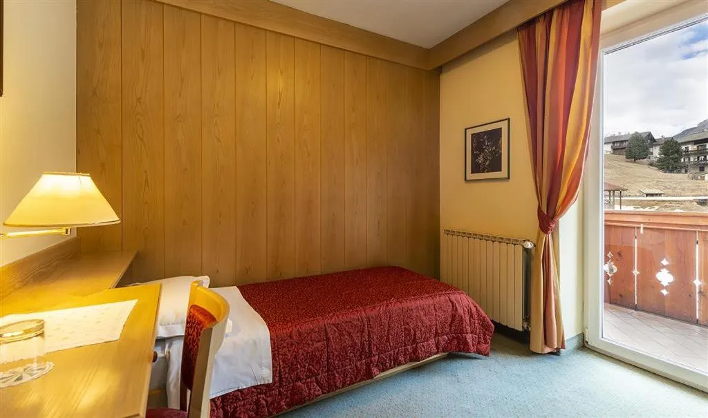 Bedroom, Bed in Hotel La Serenella