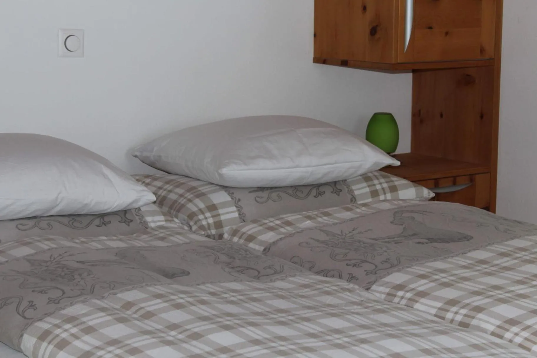 Photo of the whole room, Bed in Chalet Gädi