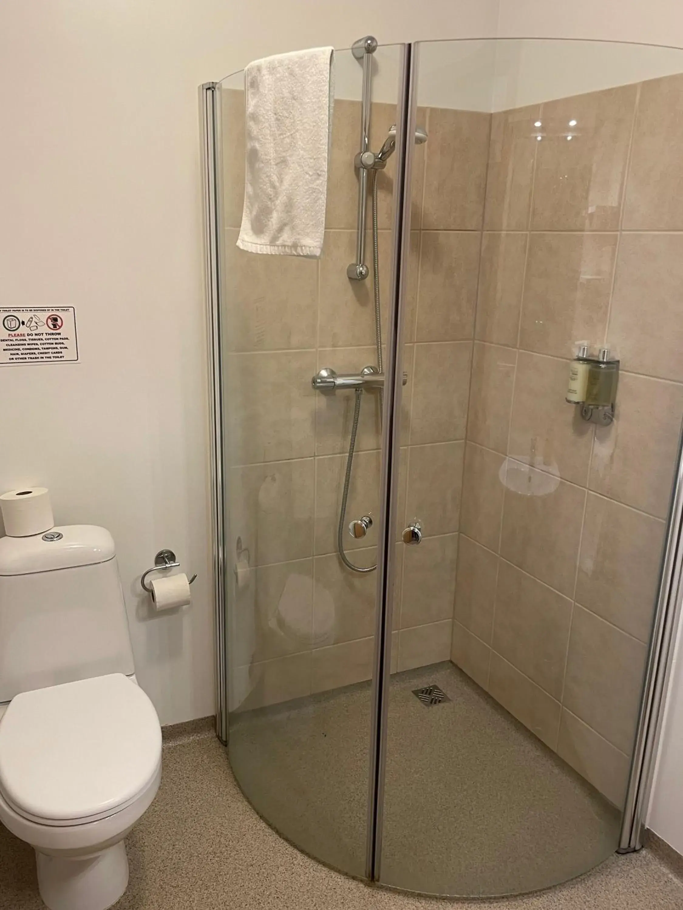 Double or Twin Room with access to hot tub and sauna in Lambastadir Guesthouse Double or Twin Room with access to hot tub and sauna in Lambastadir Guesthouse