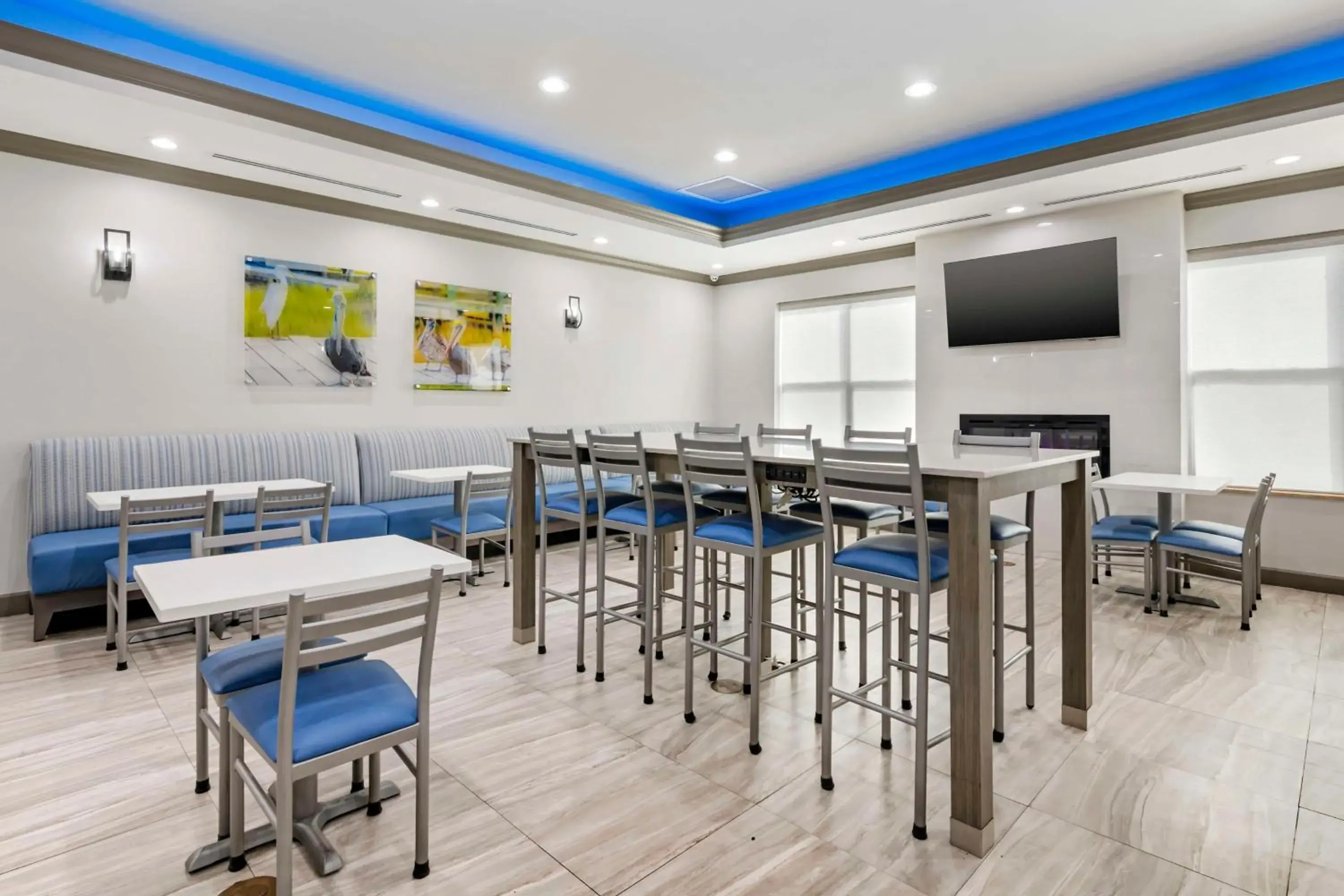 Breakfast in Best Western Plus First Coast Inn and Suites Breakfast in Best Western Plus First Coast Inn and Suites