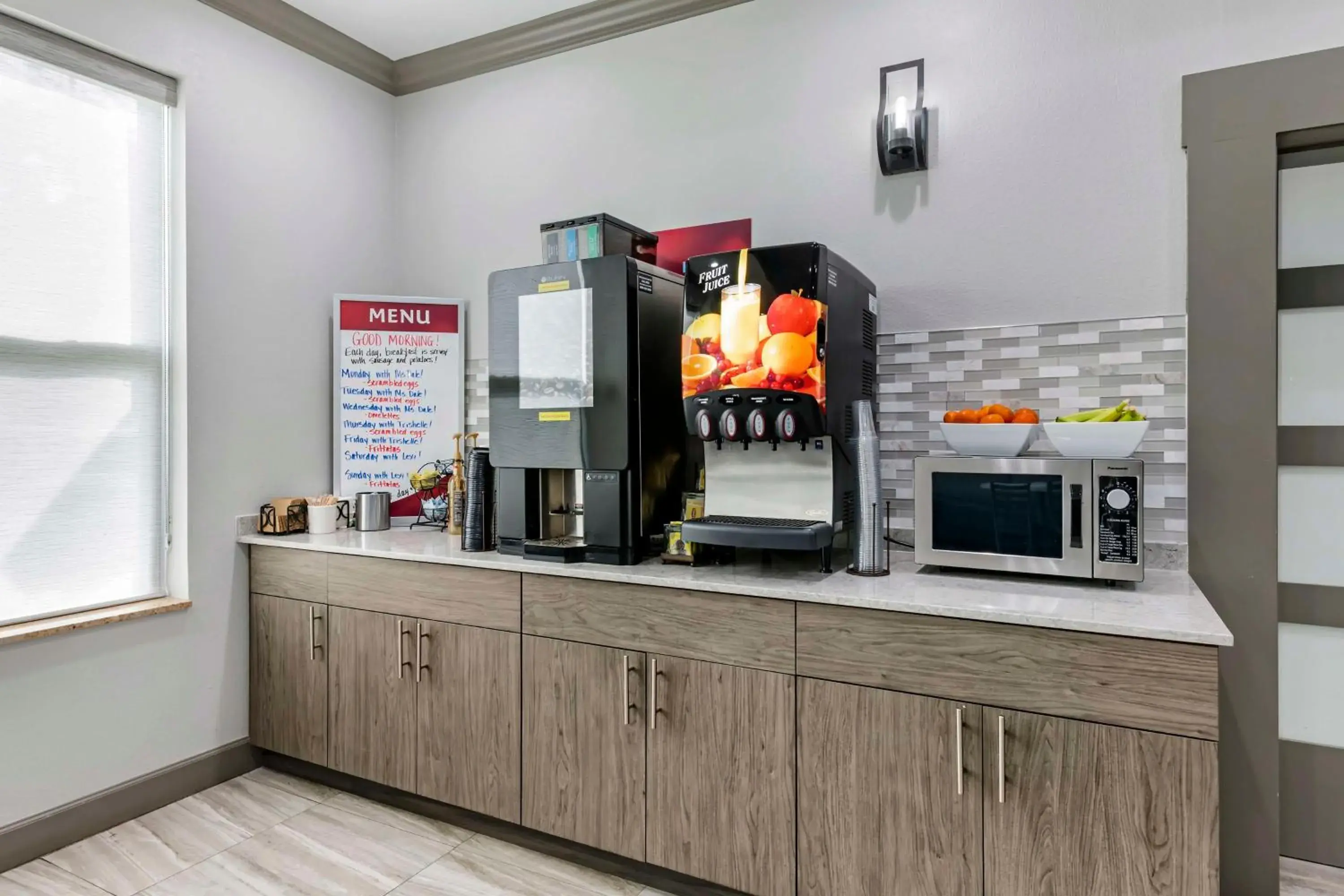 Breakfast in Best Western Plus First Coast Inn and Suites Breakfast in Best Western Plus First Coast Inn and Suites