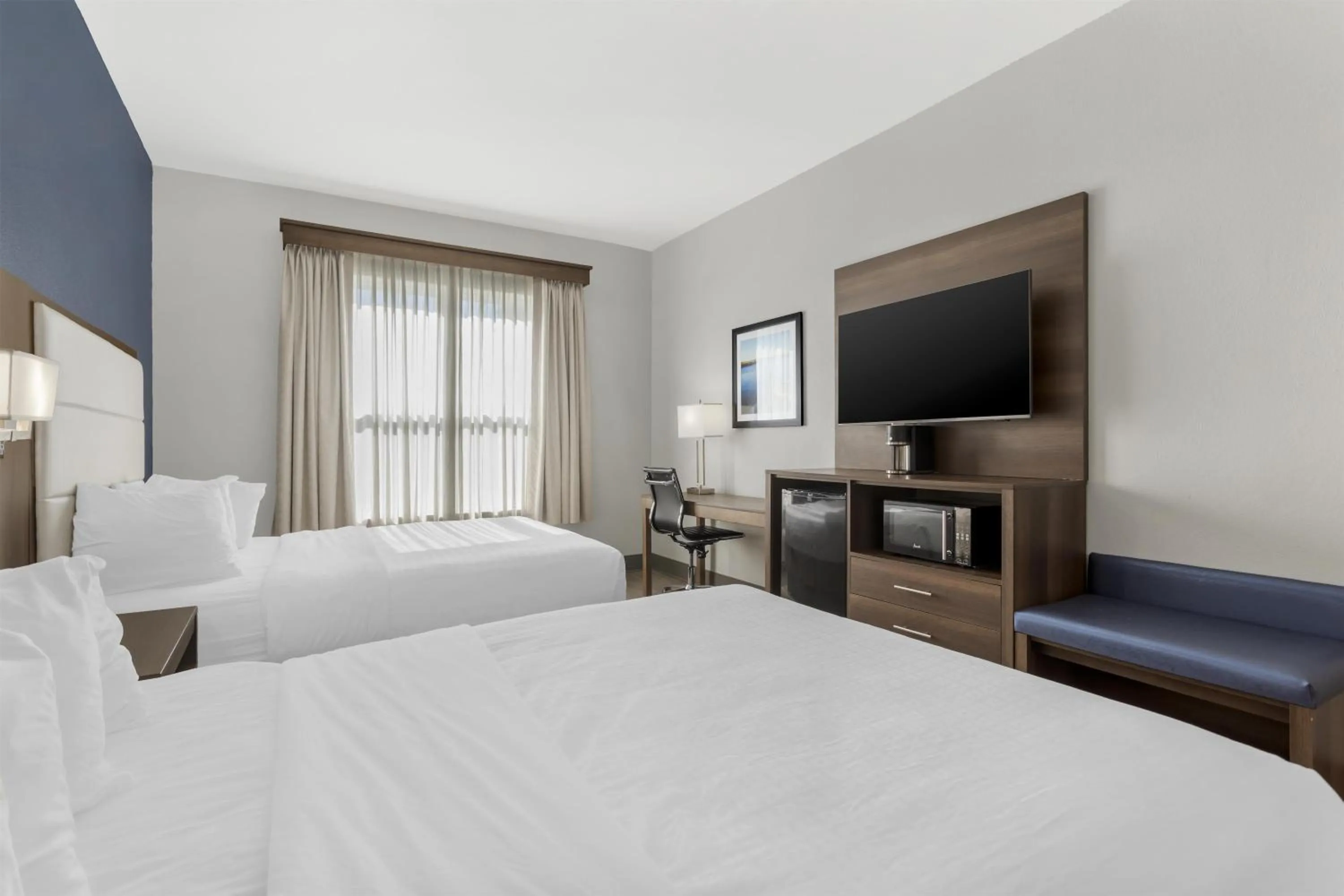 Bedroom, Bed in Best Western Plus First Coast Inn and Suites