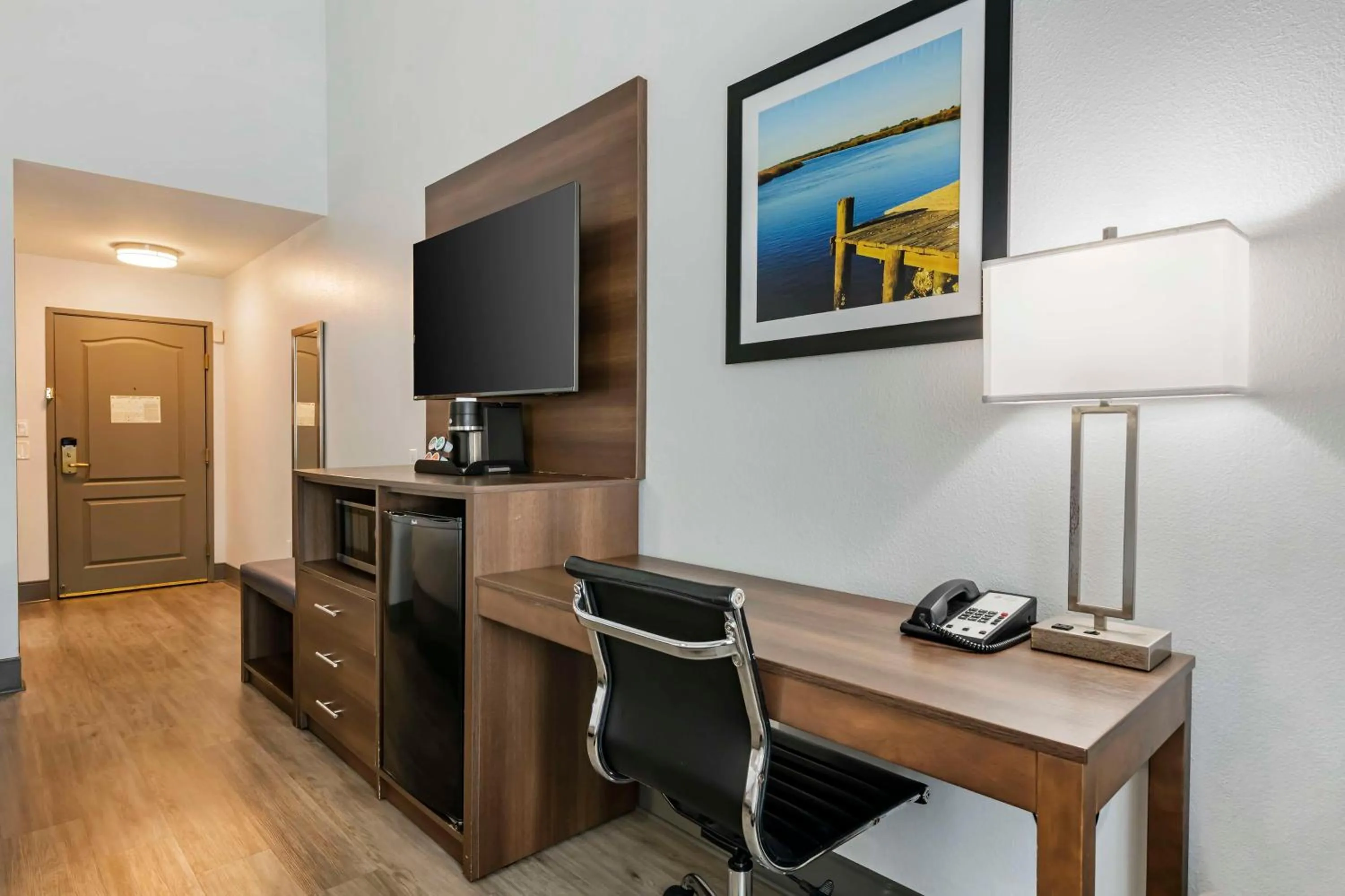 Bedroom in Best Western Plus First Coast Inn and Suites