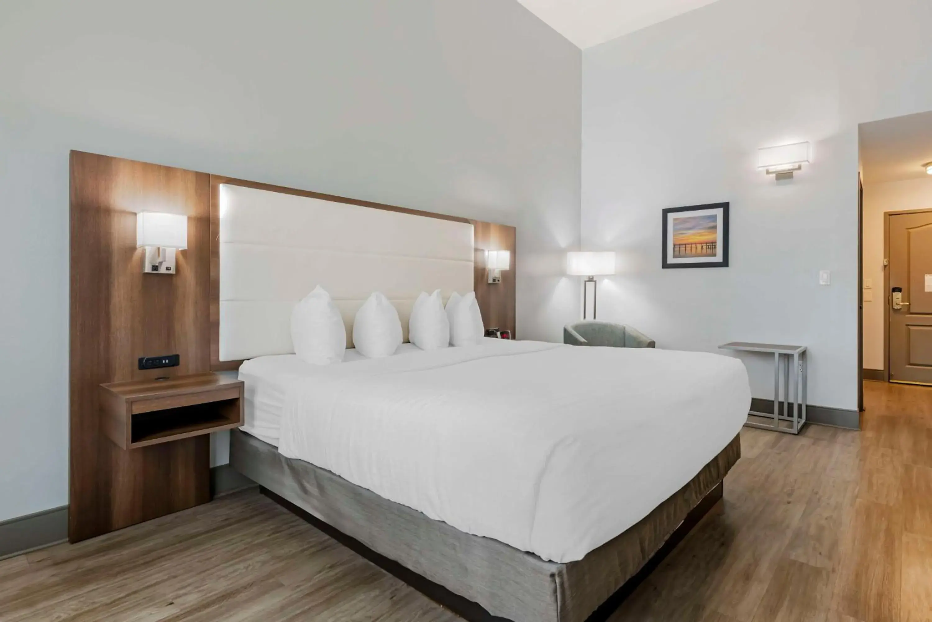 Bedroom, Bed in Best Western Plus First Coast Inn and Suites Bedroom, Bed in Best Western Plus First Coast Inn and Suites