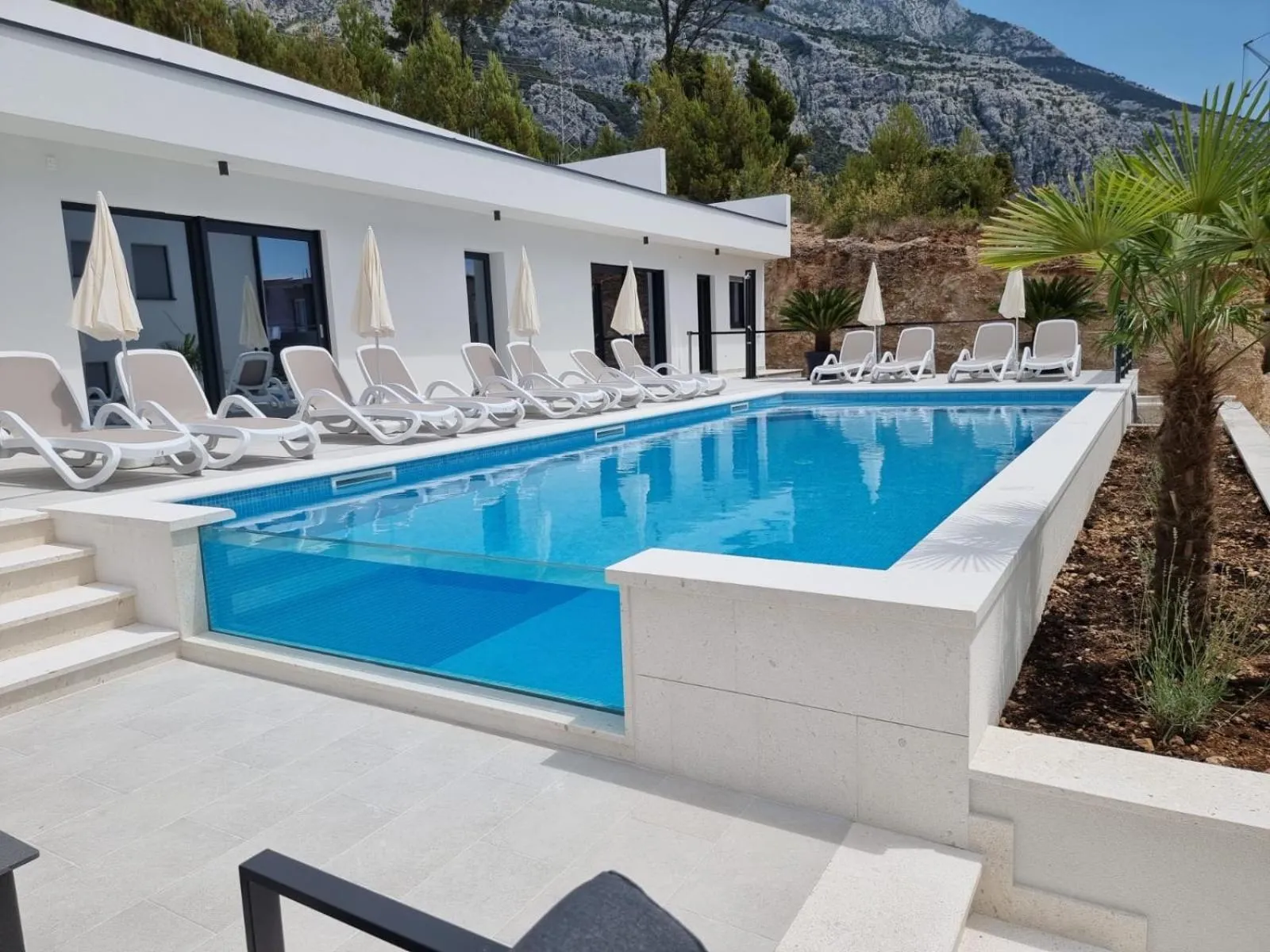 Swimming pool in Villa Medak