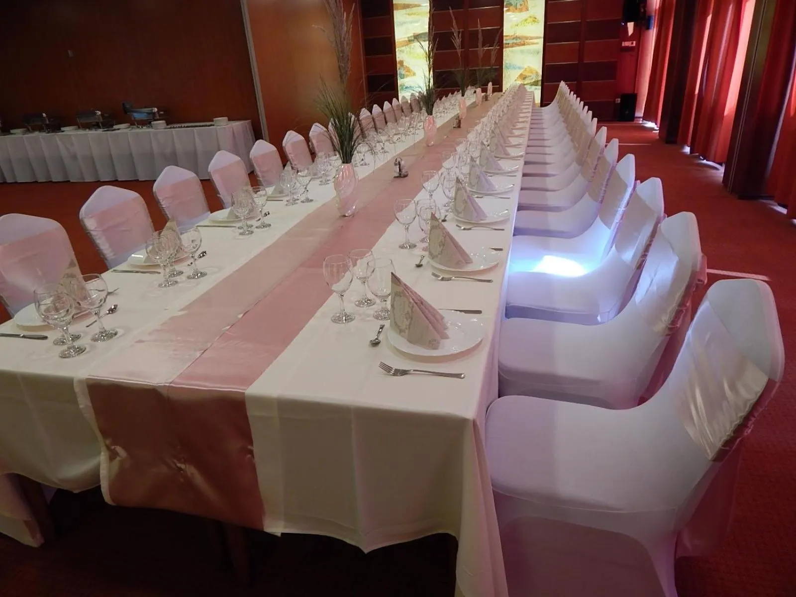 Restaurant/places to eat in Csipke Hotel