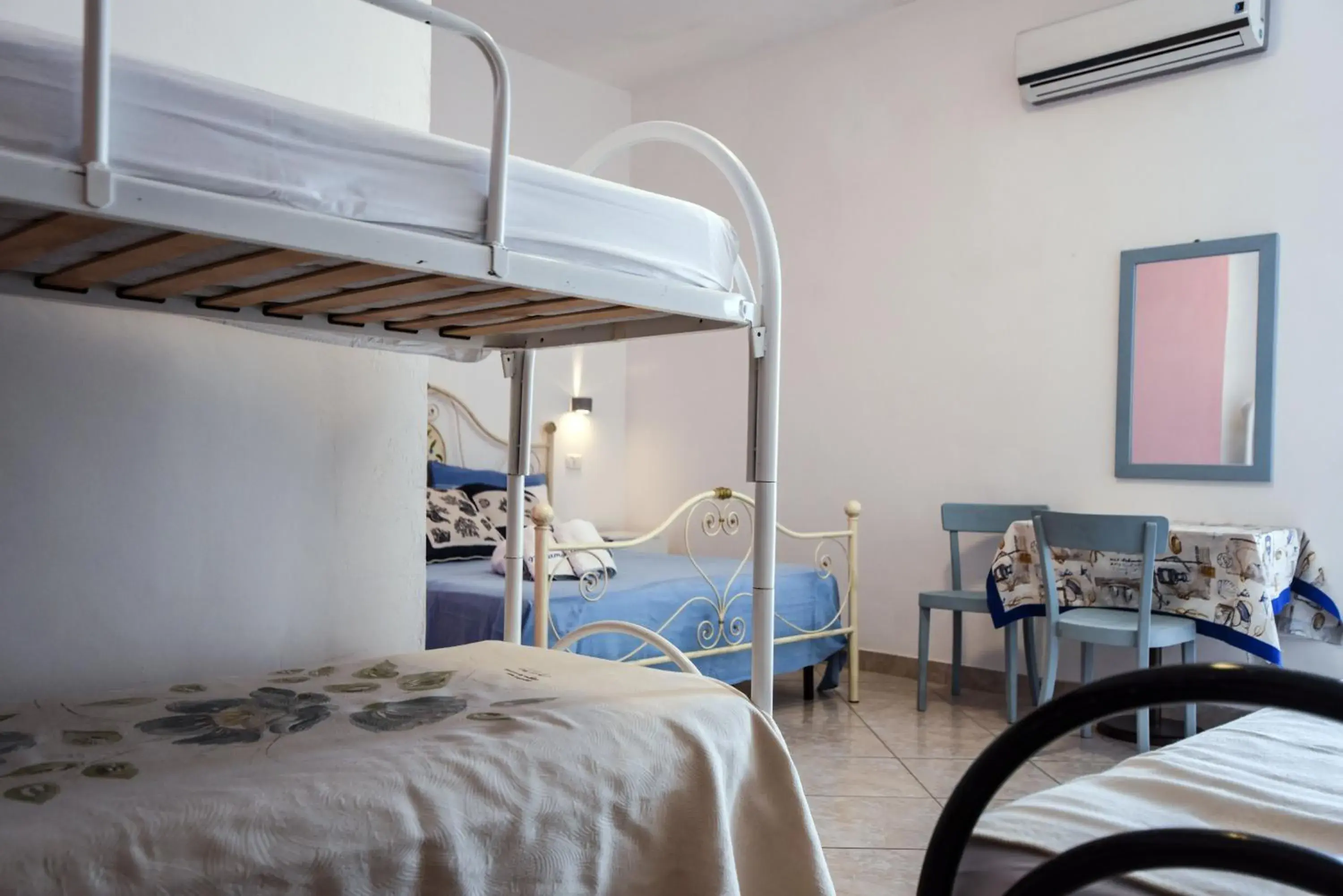 Quadruple Room in B&B Miramare Quadruple Room in B&B Miramare