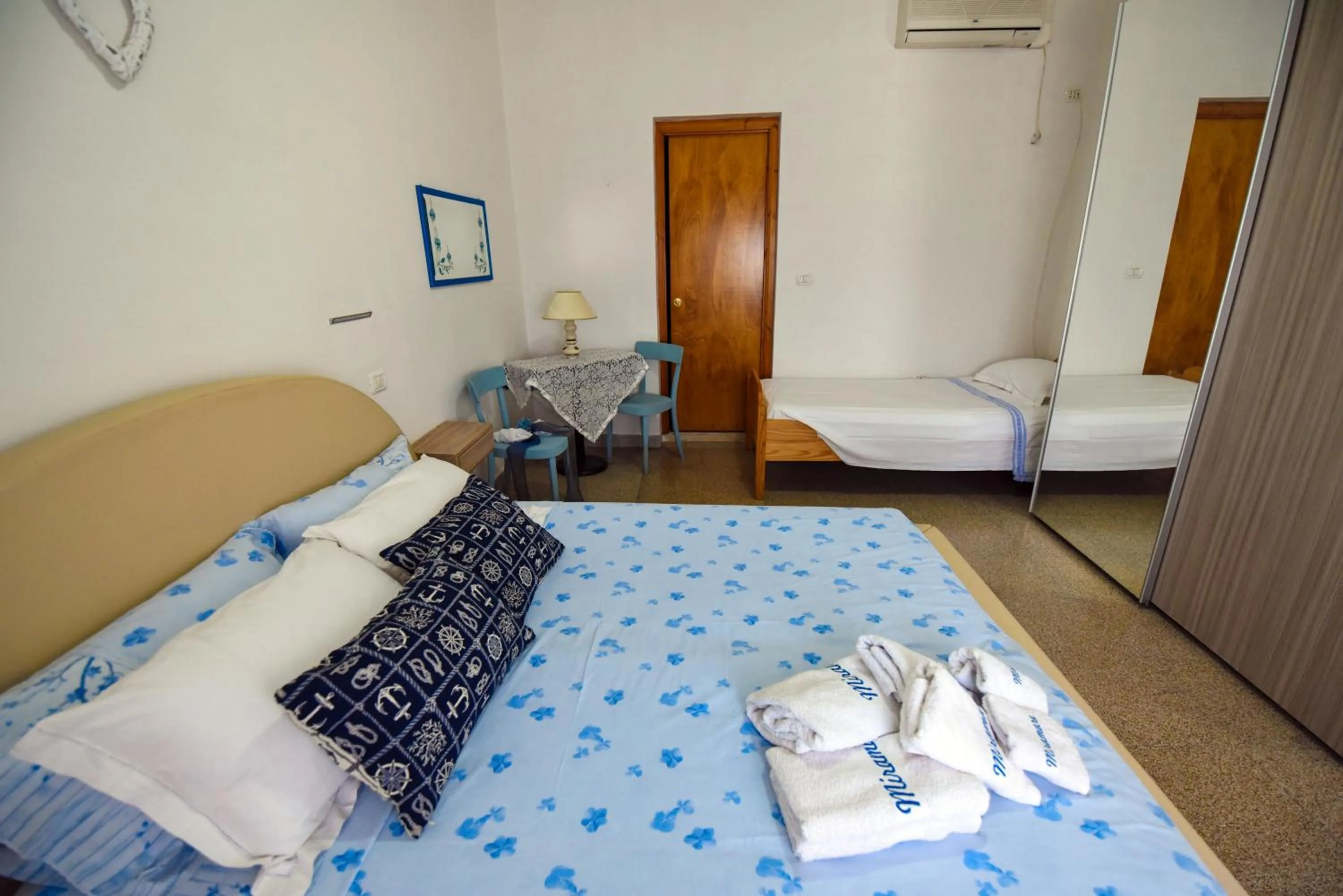 Photo of the whole room, Bed in B&B Miramare