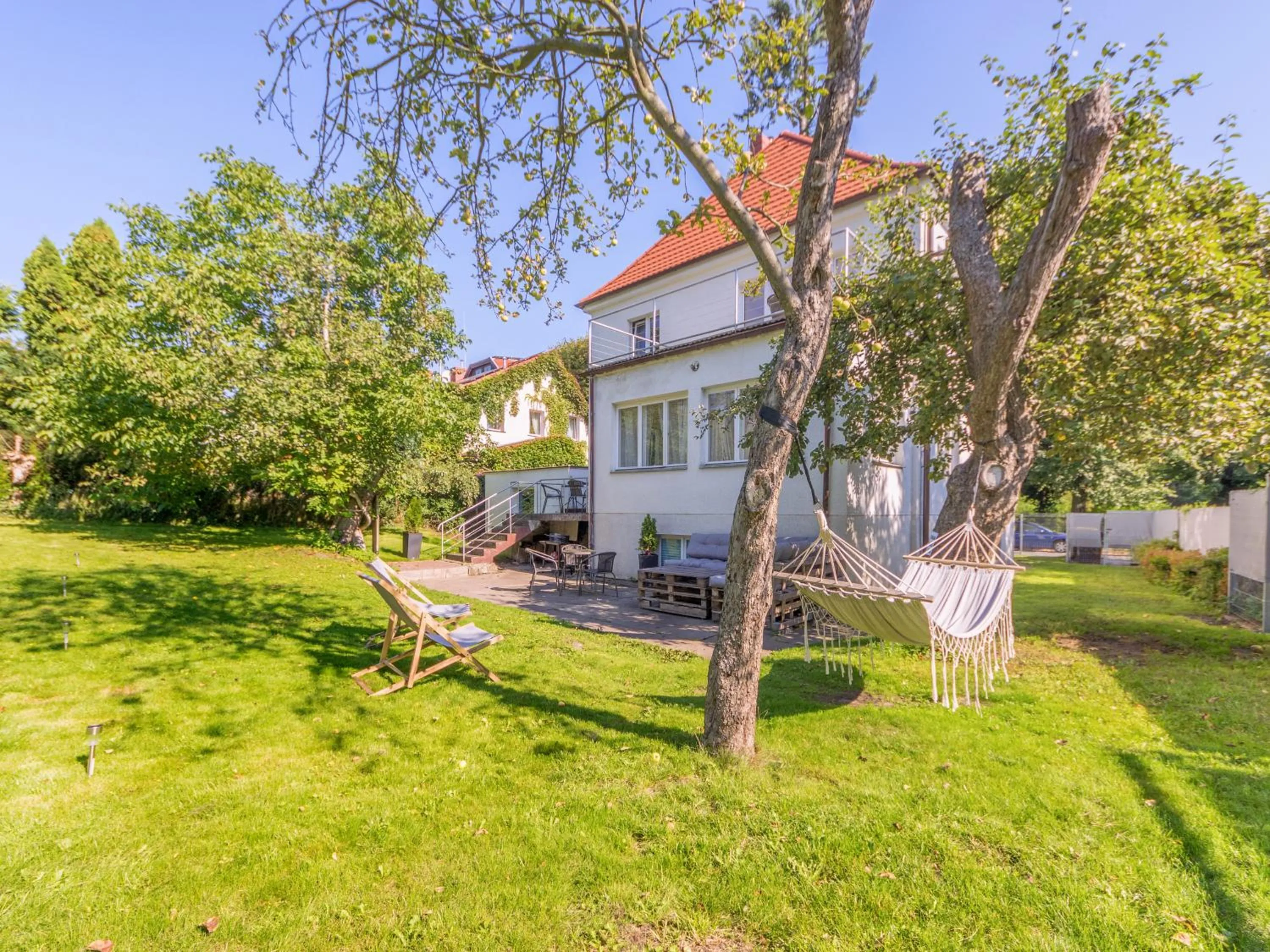 Garden in House Managers - Vintage Sopot