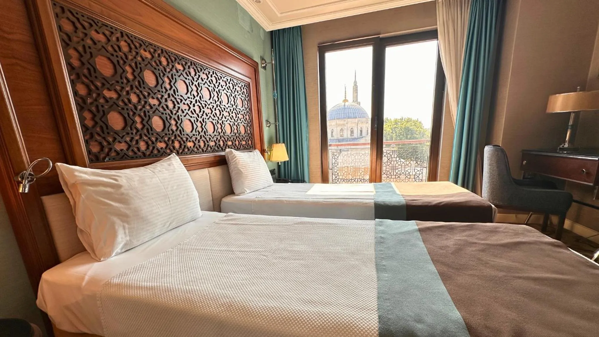 Bed in Grand Durmaz Hotel