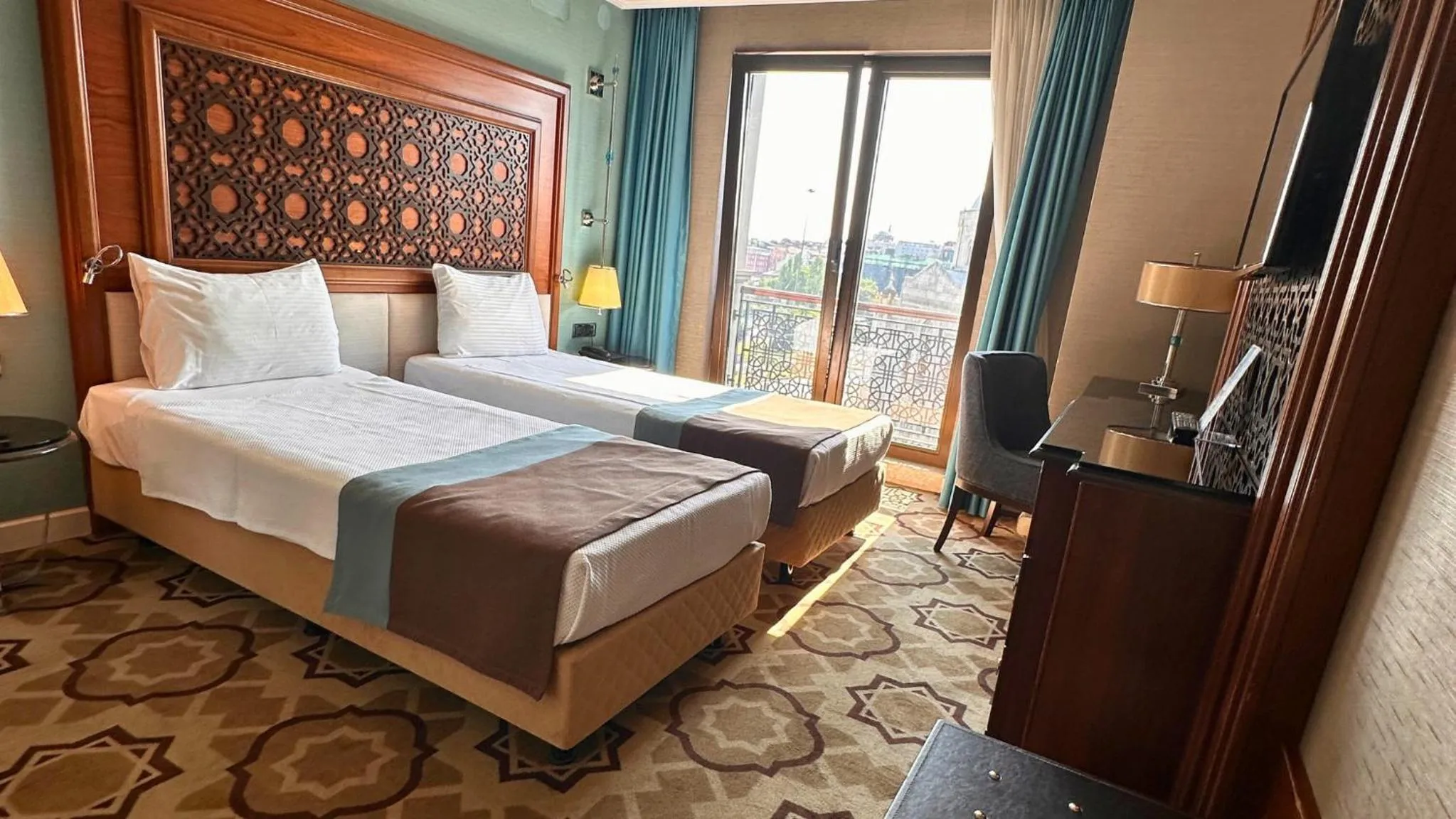 Bed in Grand Durmaz Hotel