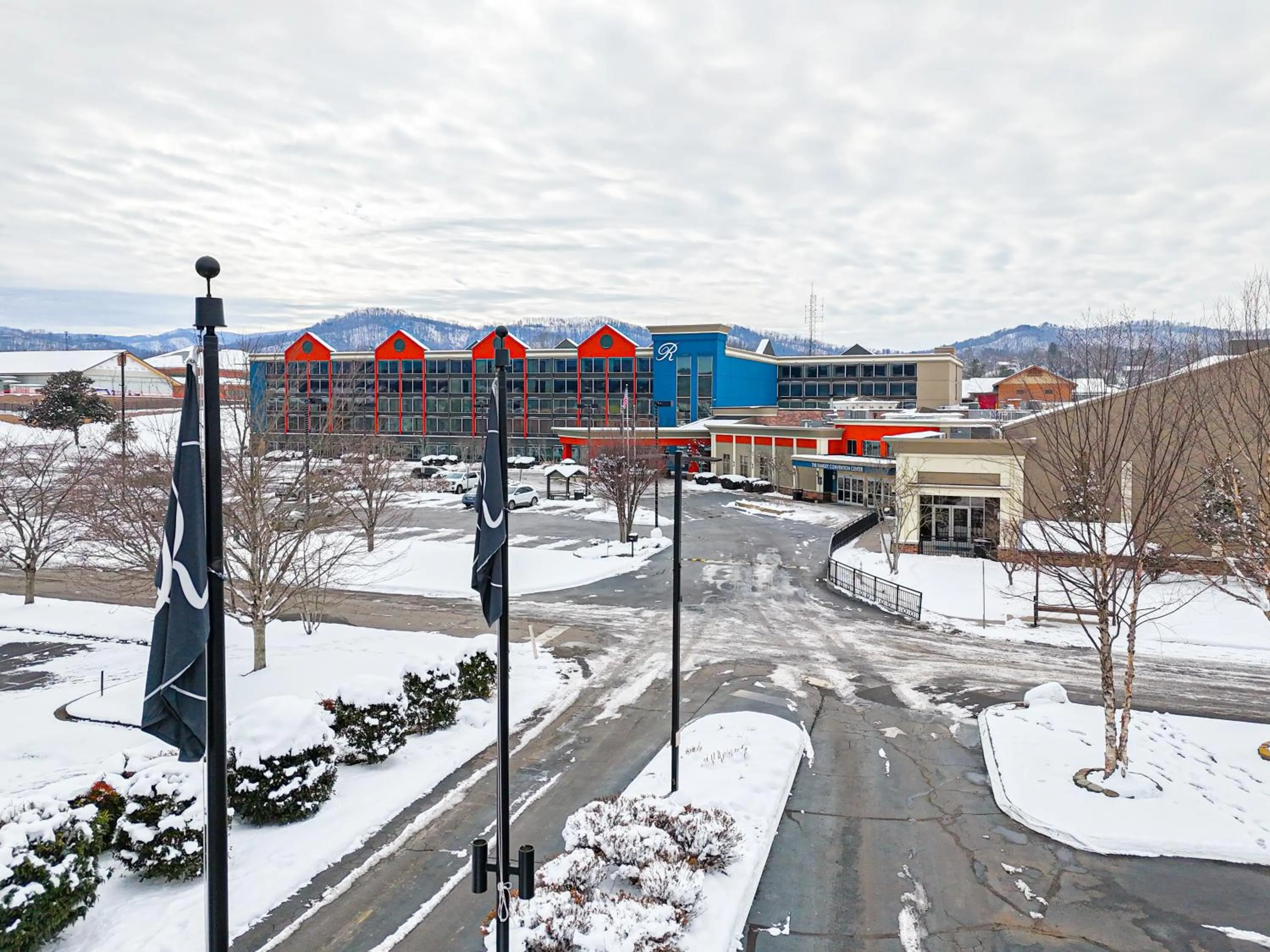 Property building in The Ramsey Hotel and Convention Center Pigeon Forge