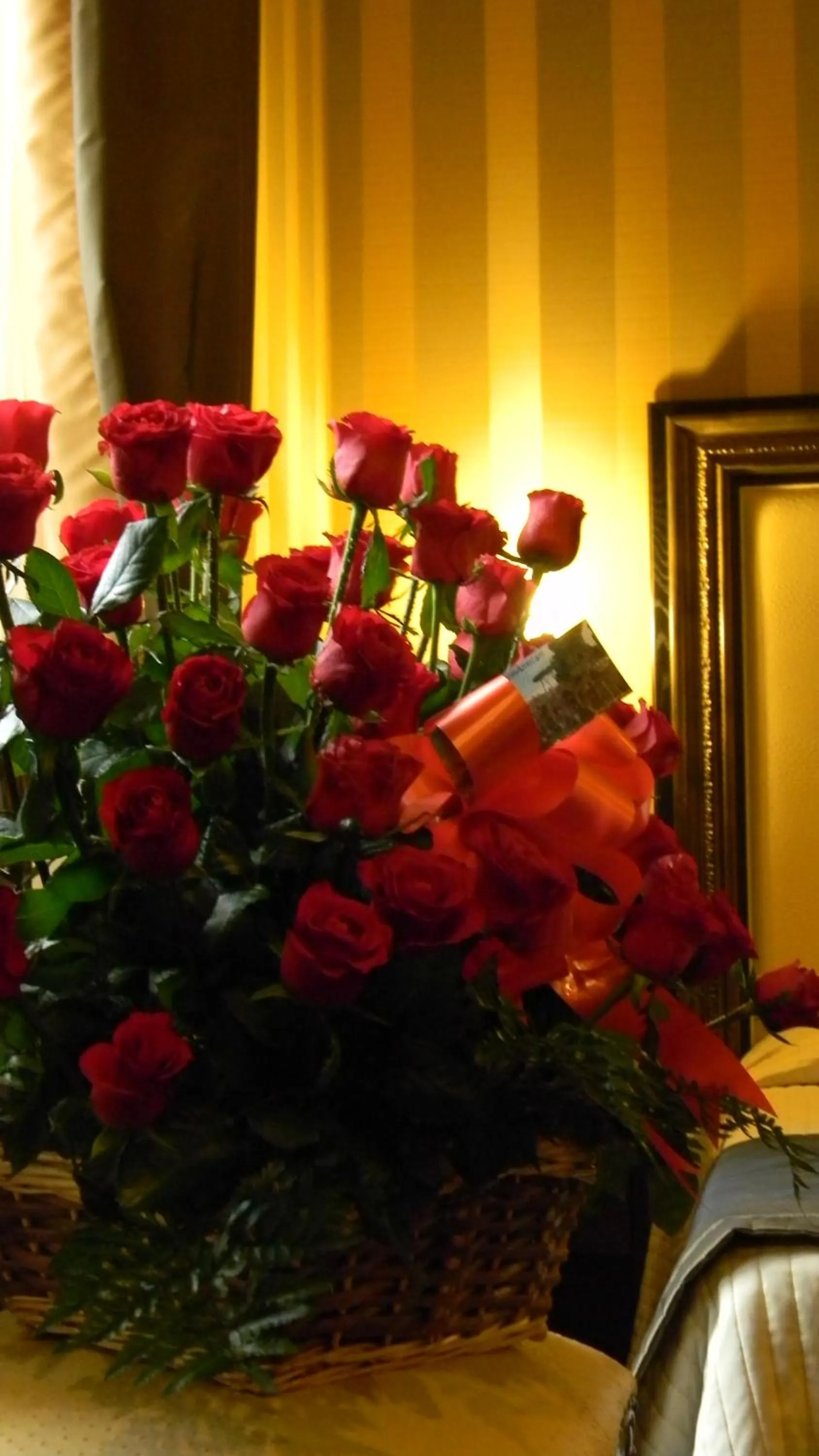 room service in Domus RomAntica