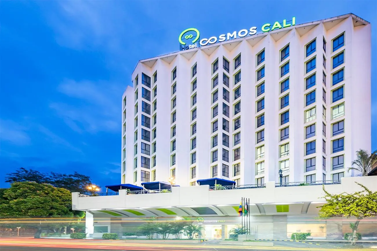 Property building in Hotel Cosmos Cali
