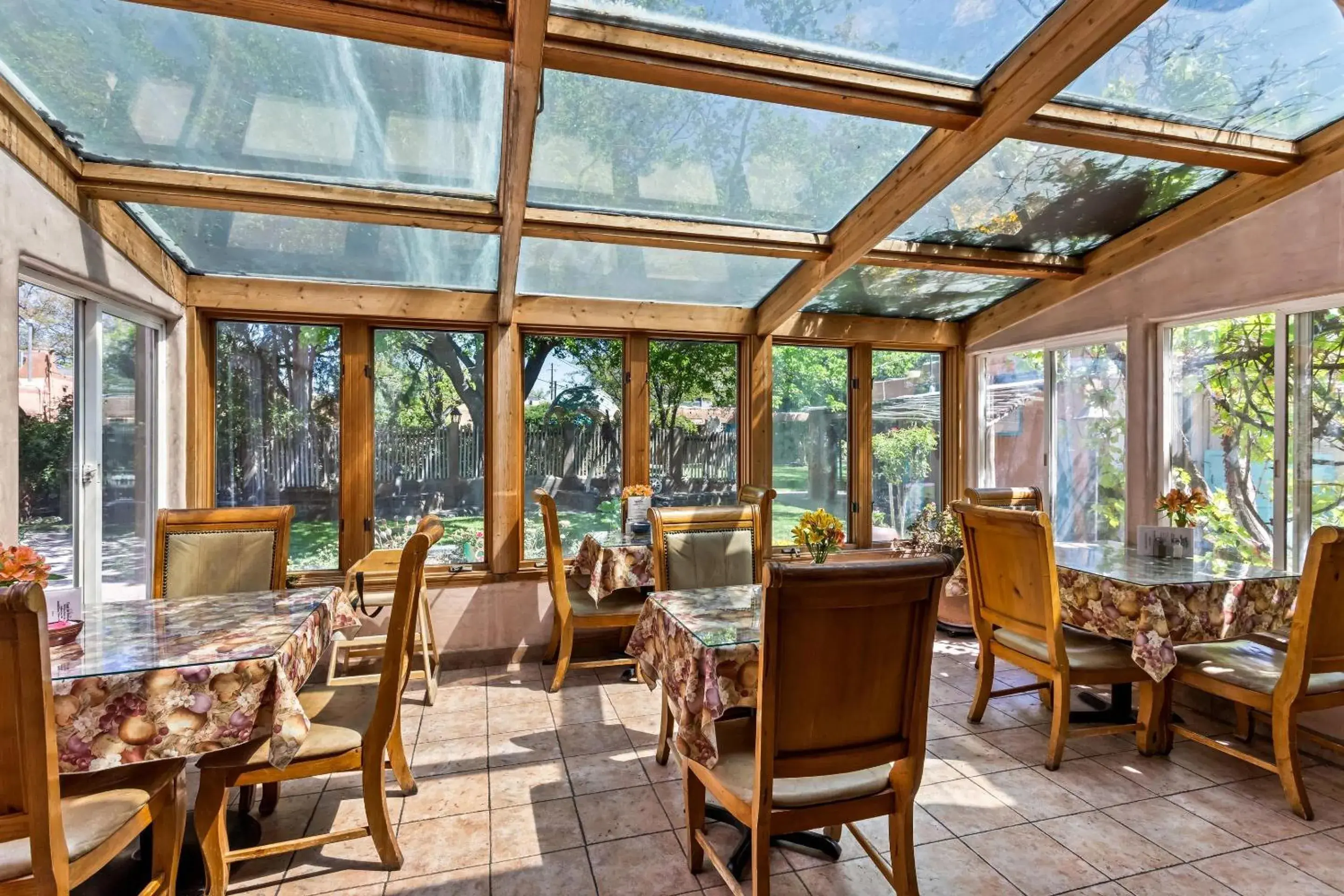 Breakfast in Casas de Suenos Old Town Historic Inn, an Ascend Collection Hotel Breakfast in Casas de Suenos Old Town Historic Inn, an Ascend Collection Hotel