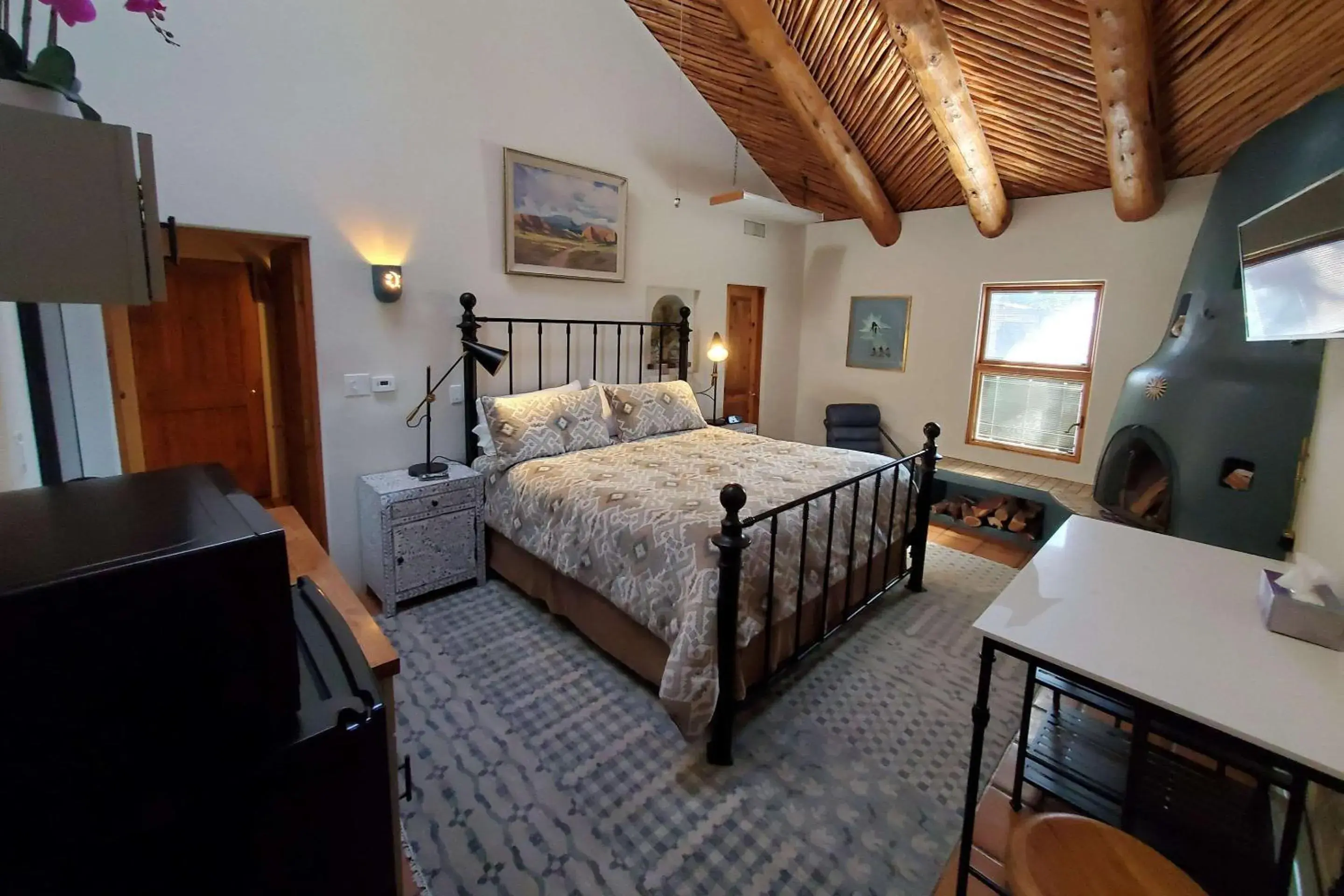 Bedroom, Bed in Casas de Suenos Old Town Historic Inn, an Ascend Collection Hotel Bedroom, Bed in Casas de Suenos Old Town Historic Inn, an Ascend Collection Hotel