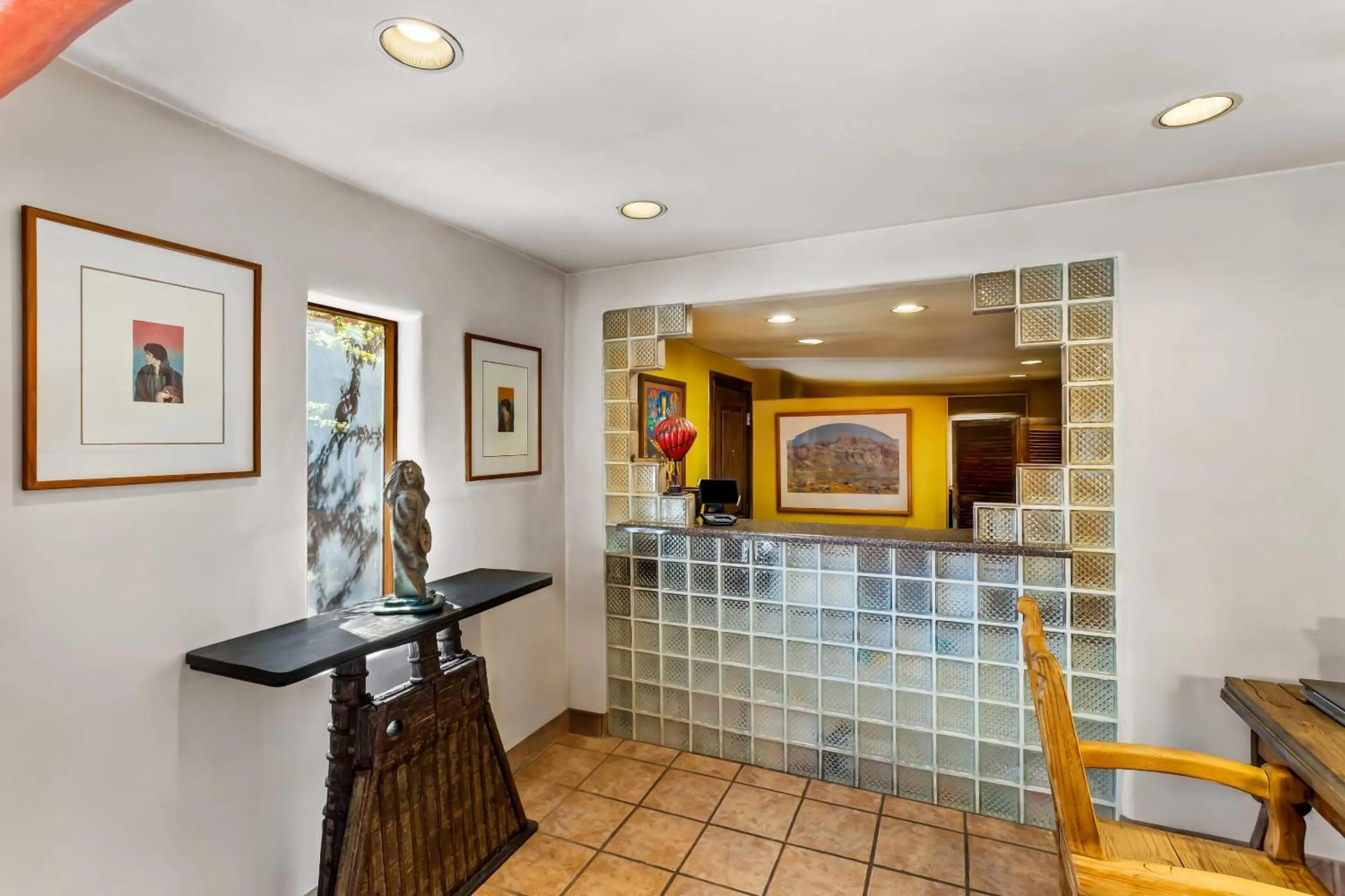 Lobby or reception in Casas de Suenos Old Town Historic Inn, an Ascend Collection Hotel