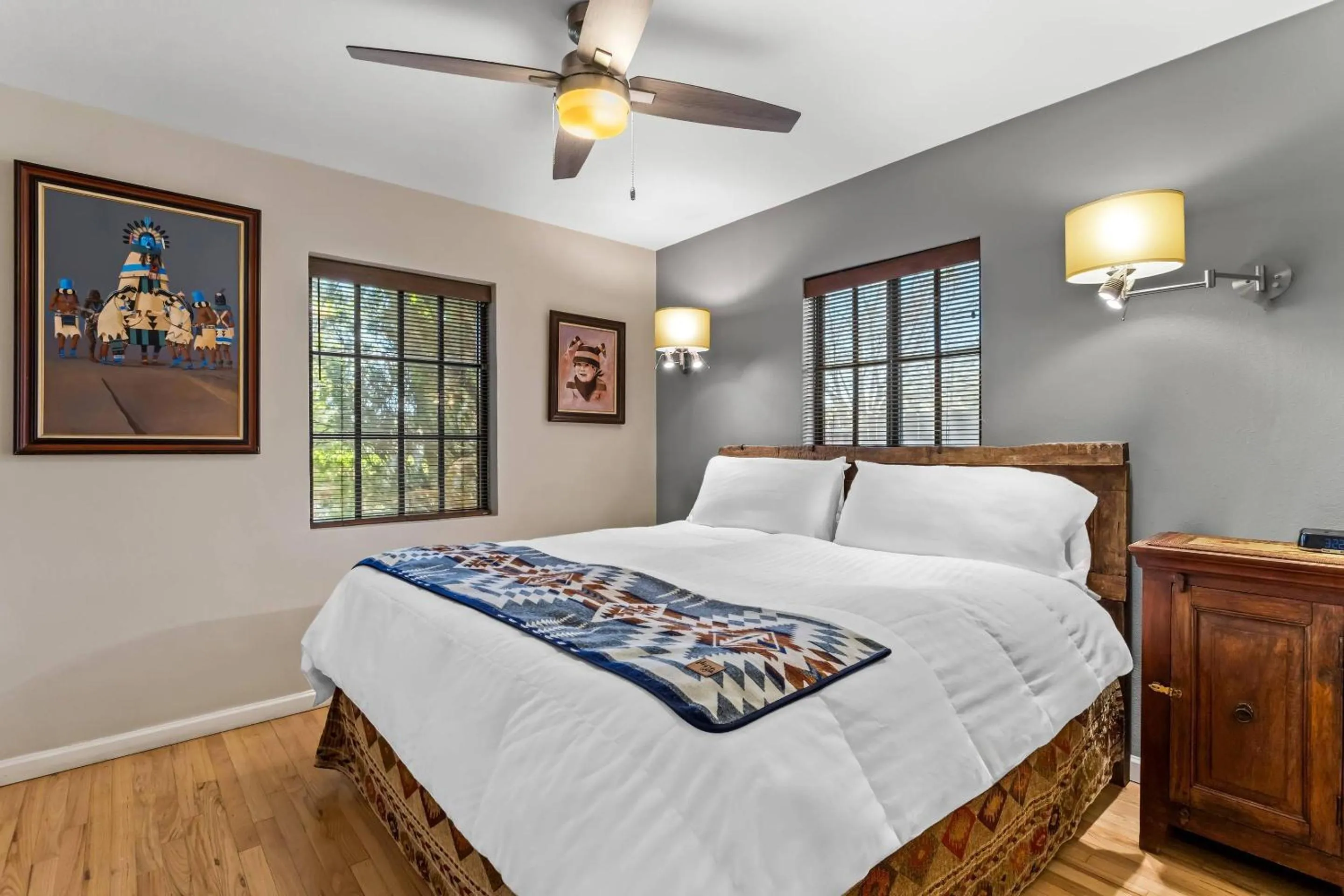 Bedroom, Bed in Casas de Suenos Old Town Historic Inn, an Ascend Collection Hotel