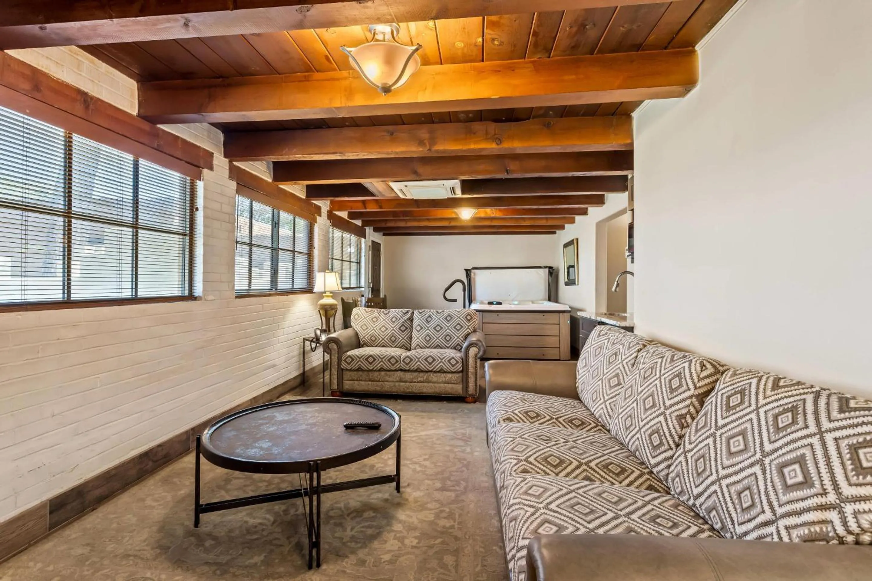 Bedroom in Casas de Suenos Old Town Historic Inn, an Ascend Collection Hotel
