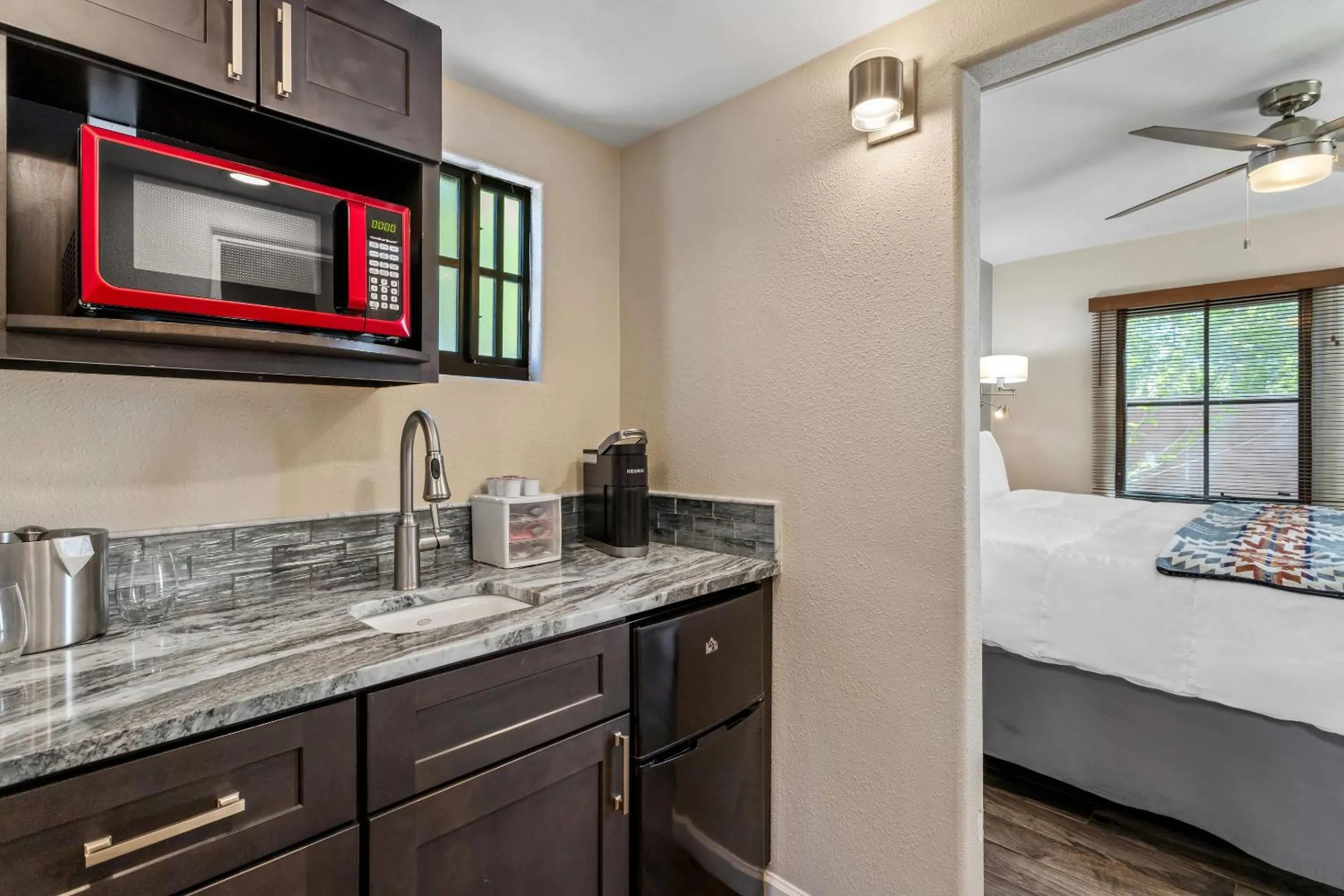 Bedroom, Bed in Casas de Suenos Old Town Historic Inn, an Ascend Collection Hotel