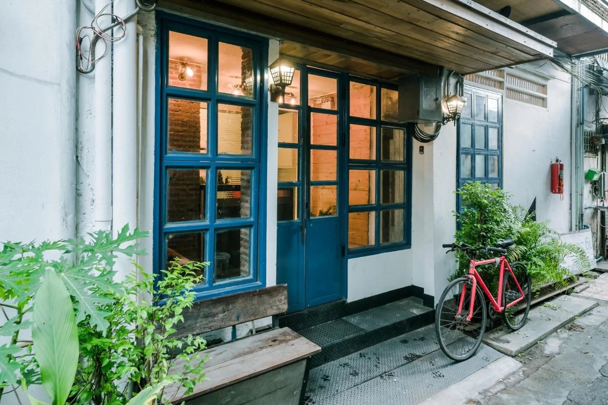 Property building in Zeds Hostel Bangkok