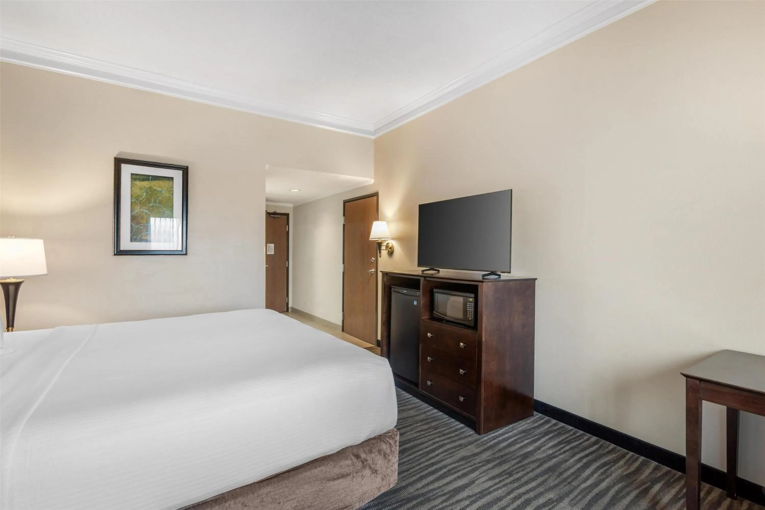 Bedroom, Bed in Best Western Augusta West