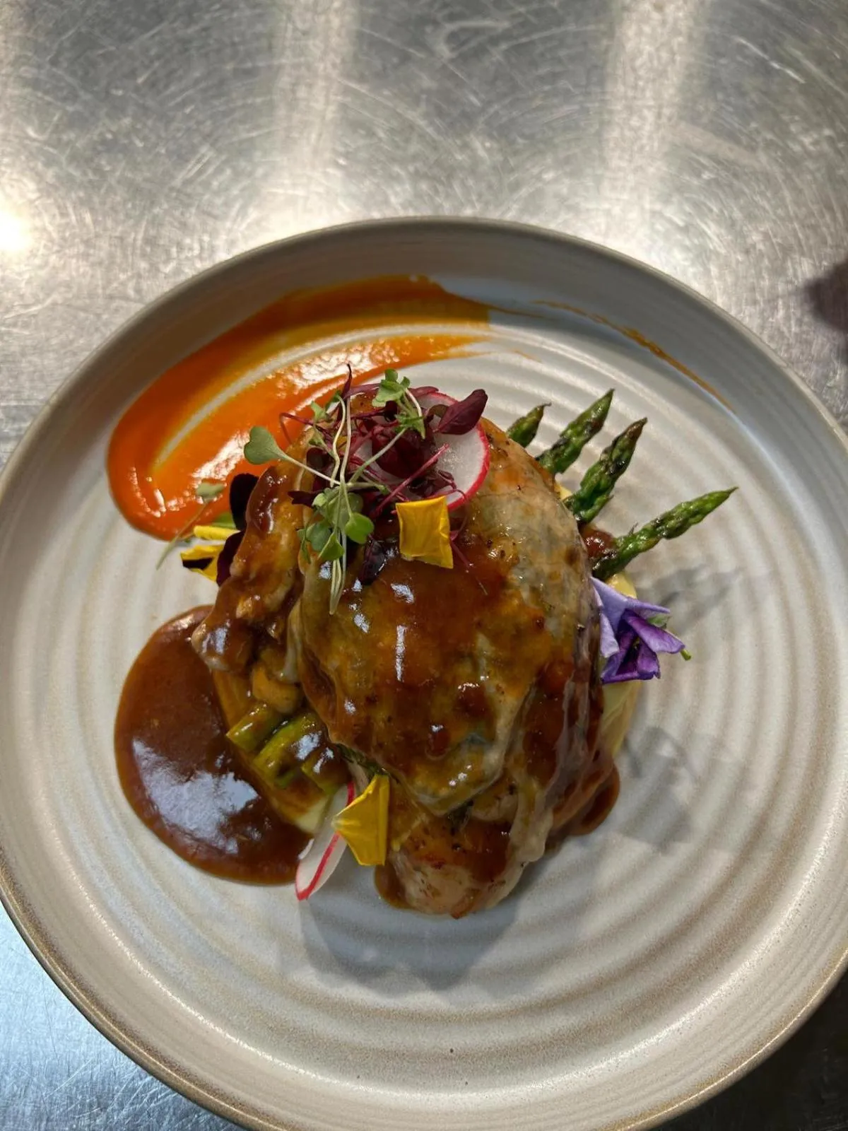 Restaurant/places to eat in The Strand Hotel, the former residence of Oscar Wilde