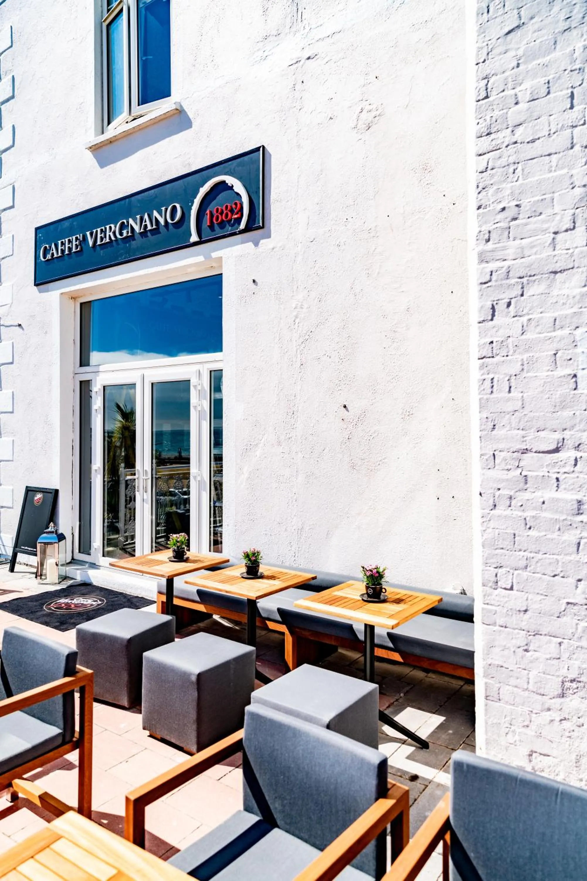 Seating area in The Strand Hotel, the former residence of Oscar Wilde