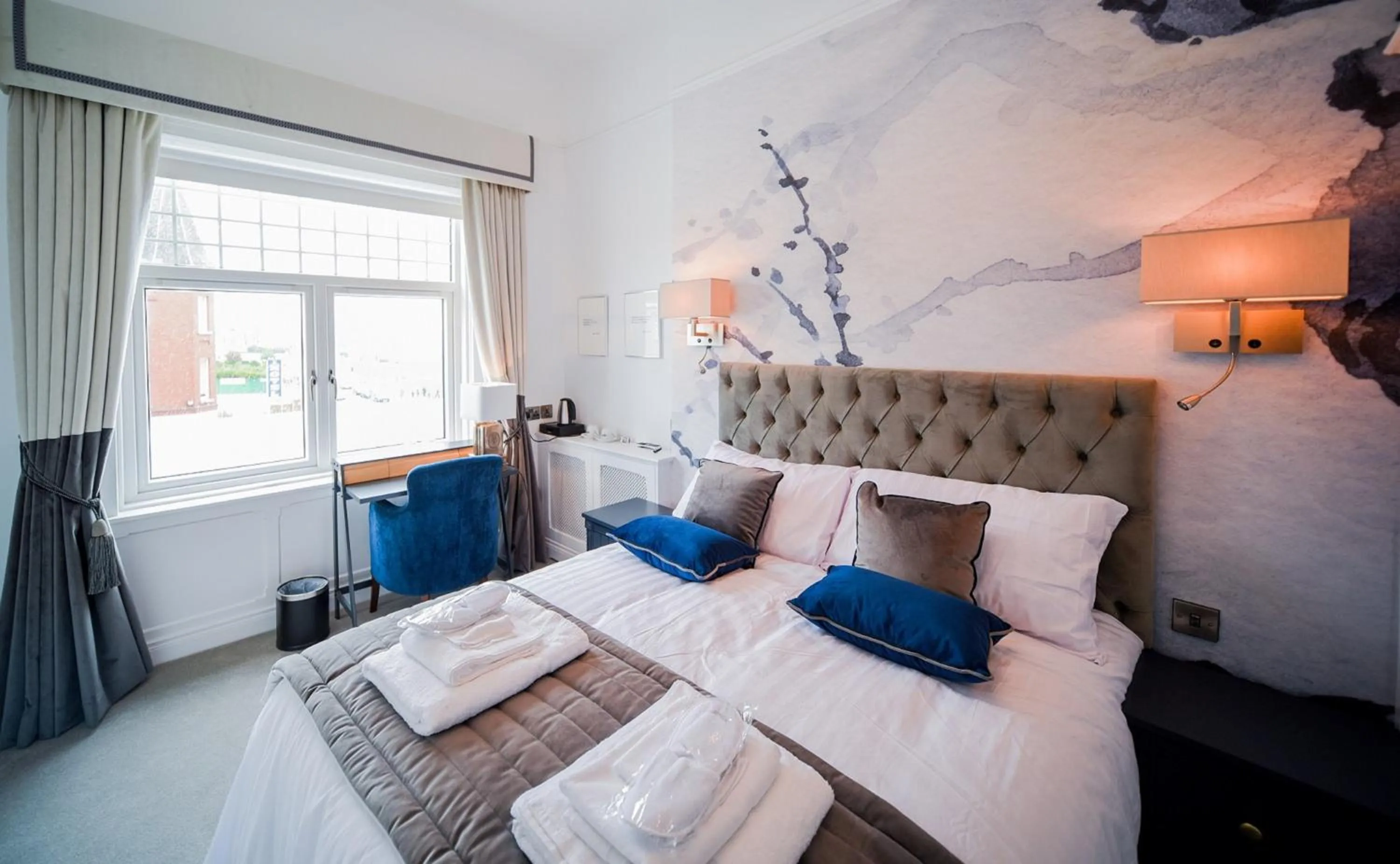 Bedroom, Bed in The Strand Hotel, the former residence of Oscar Wilde