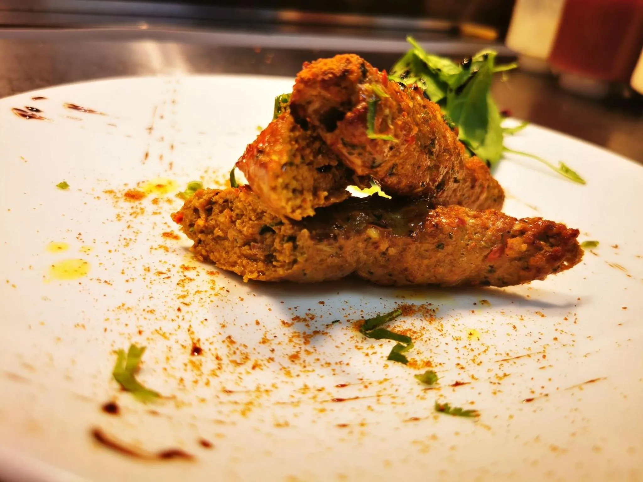 Lunch in The Strand Hotel, the former residence of Oscar Wilde