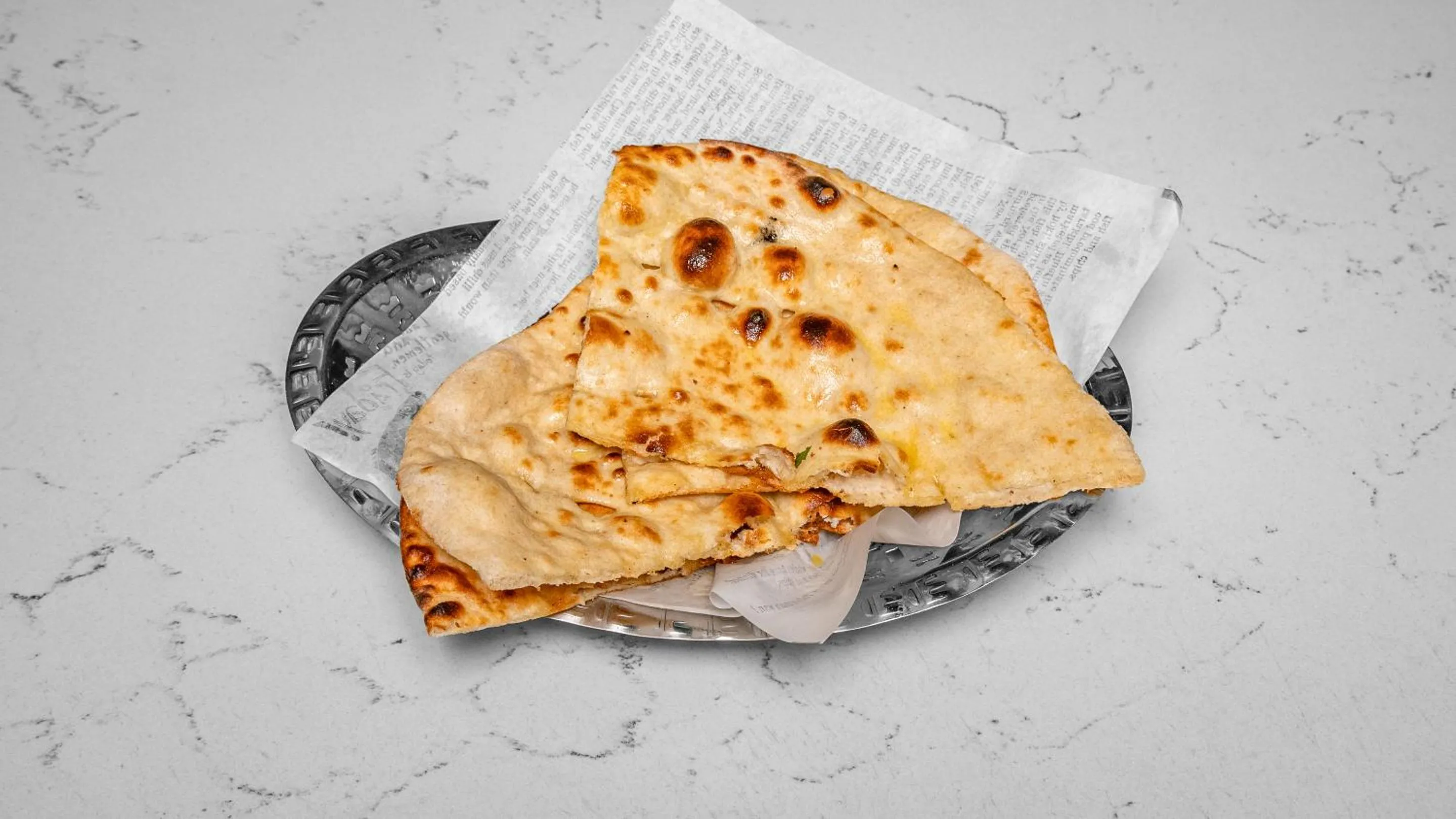 Dinner in The Strand Hotel, the former residence of Oscar Wilde