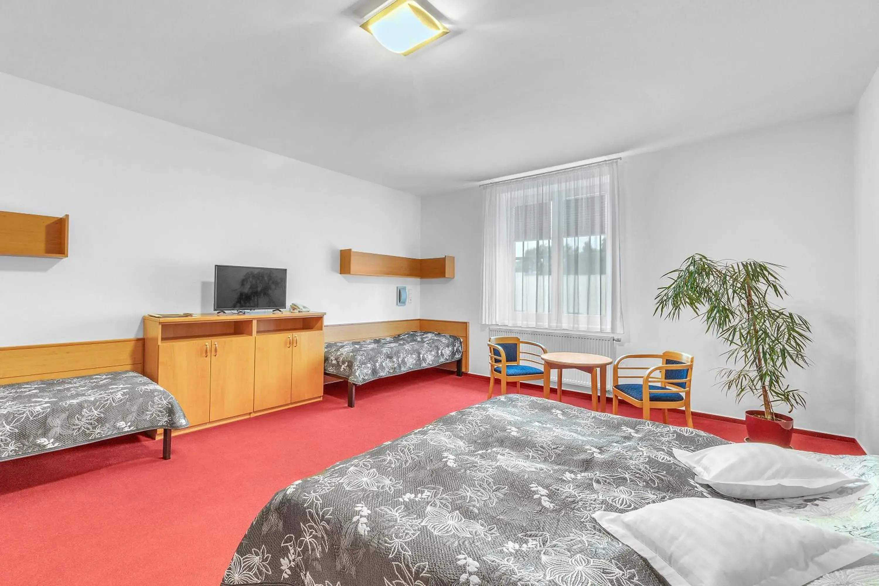 Quadruple Room in Hotel Za Vodou Quadruple Room in Hotel Za Vodou