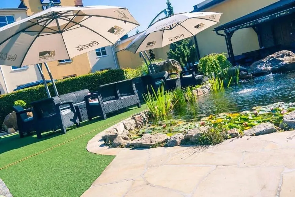 Garden in Hotel Za Vodou