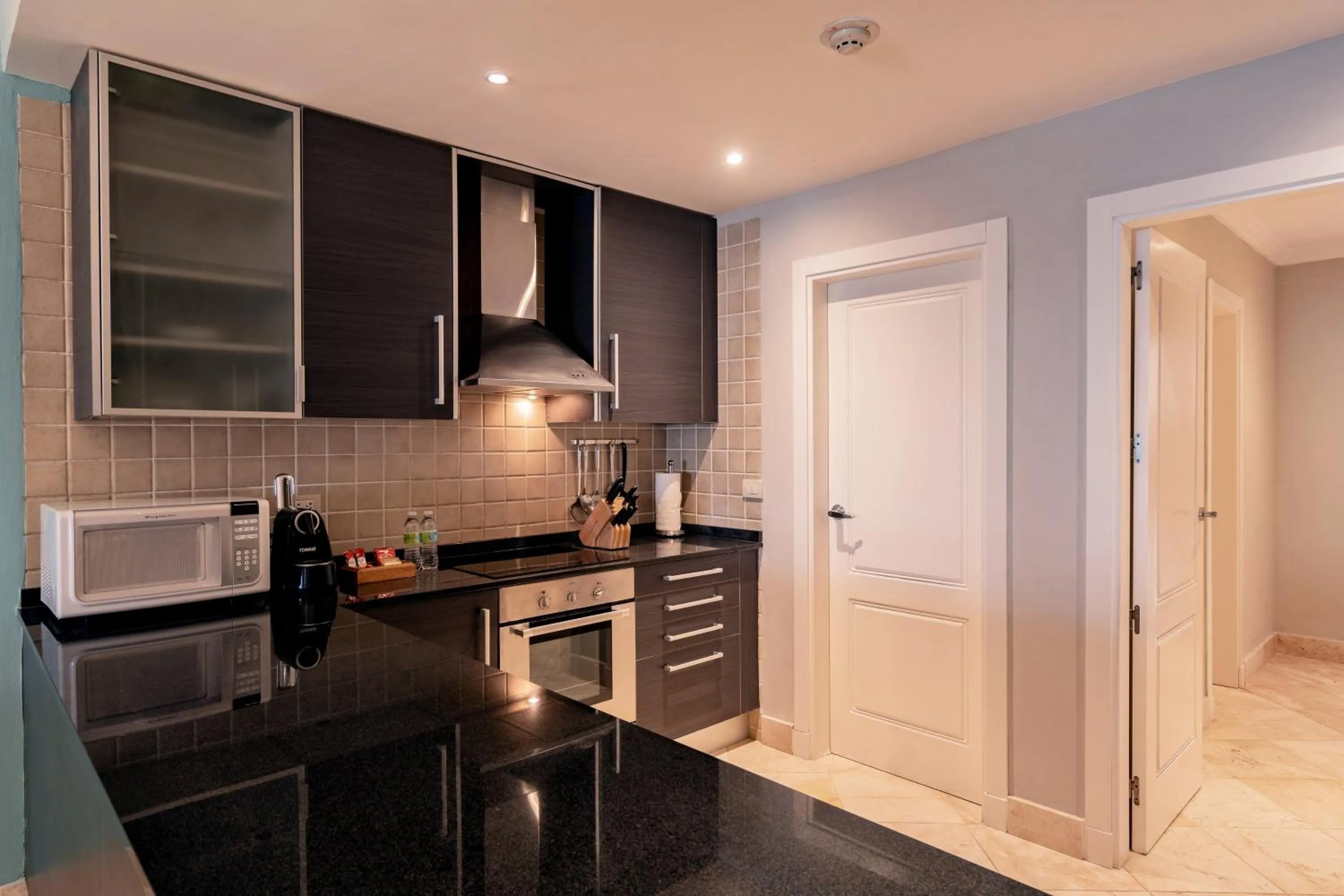 Communal kitchen in TAN Resorts Marina Cap Cana - All Inclusive