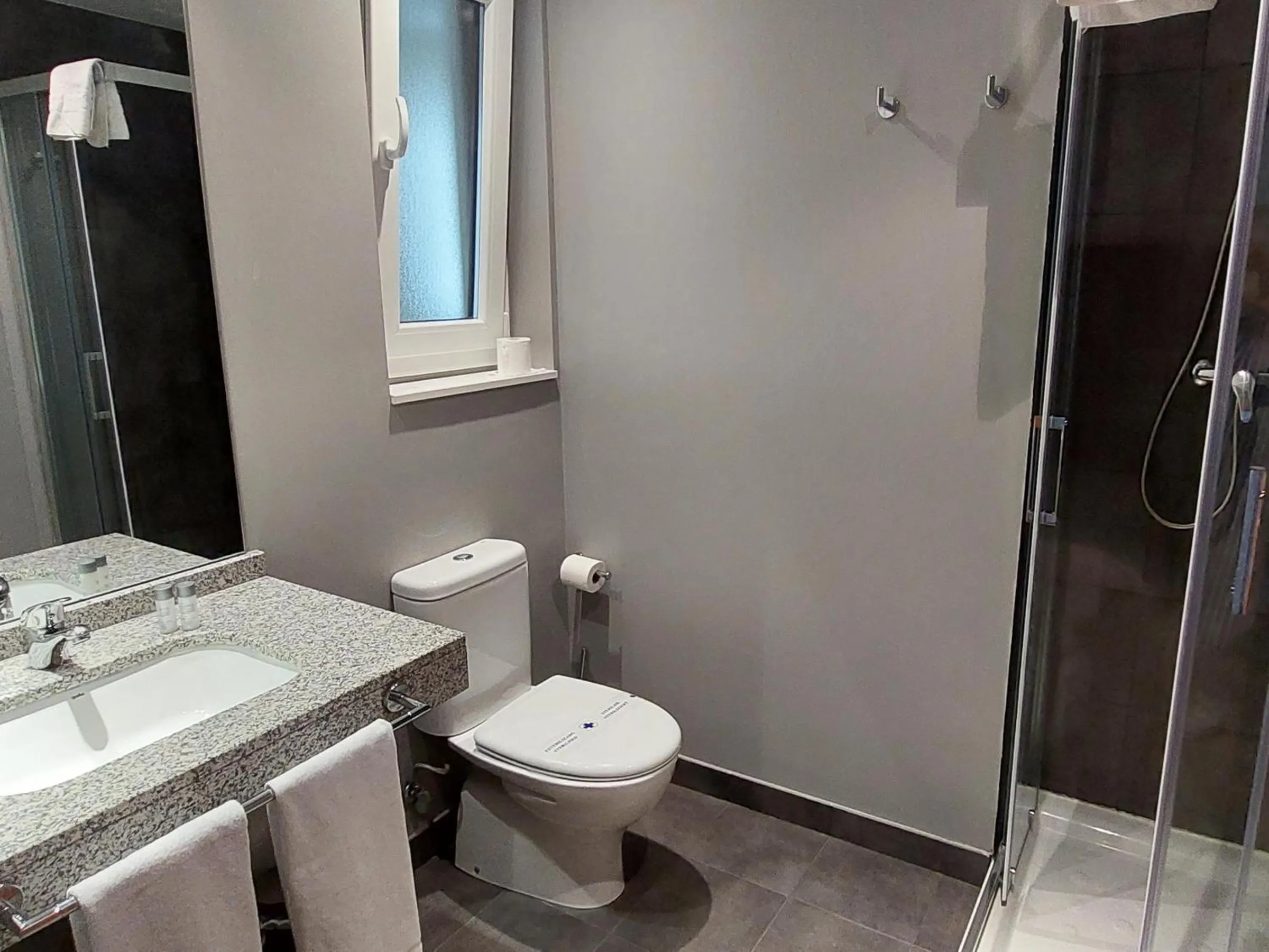 Bathroom in The Lodge at Ribasol